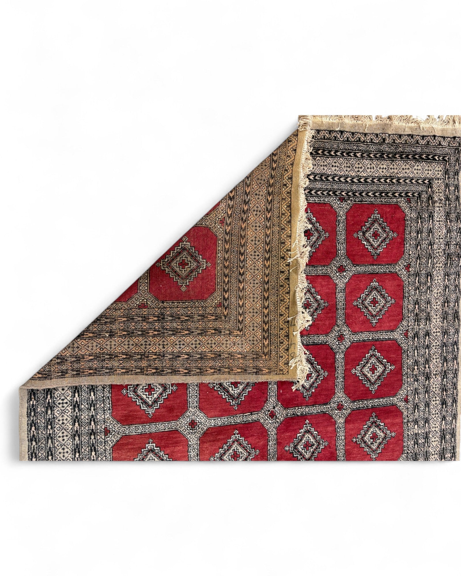 Bokhara Wool Rug – Pakistan | 188 x 277 cm