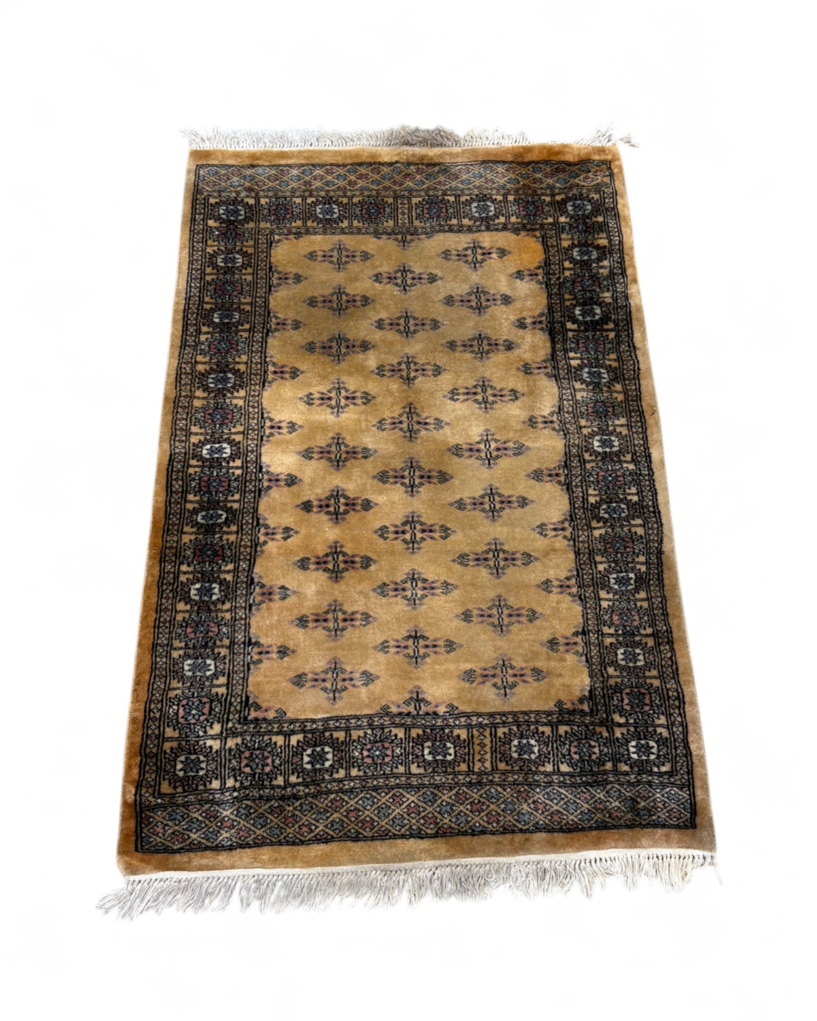 Bokhara Wool Rug in Golden Ochre – Pakistan | 152 x 95 cm