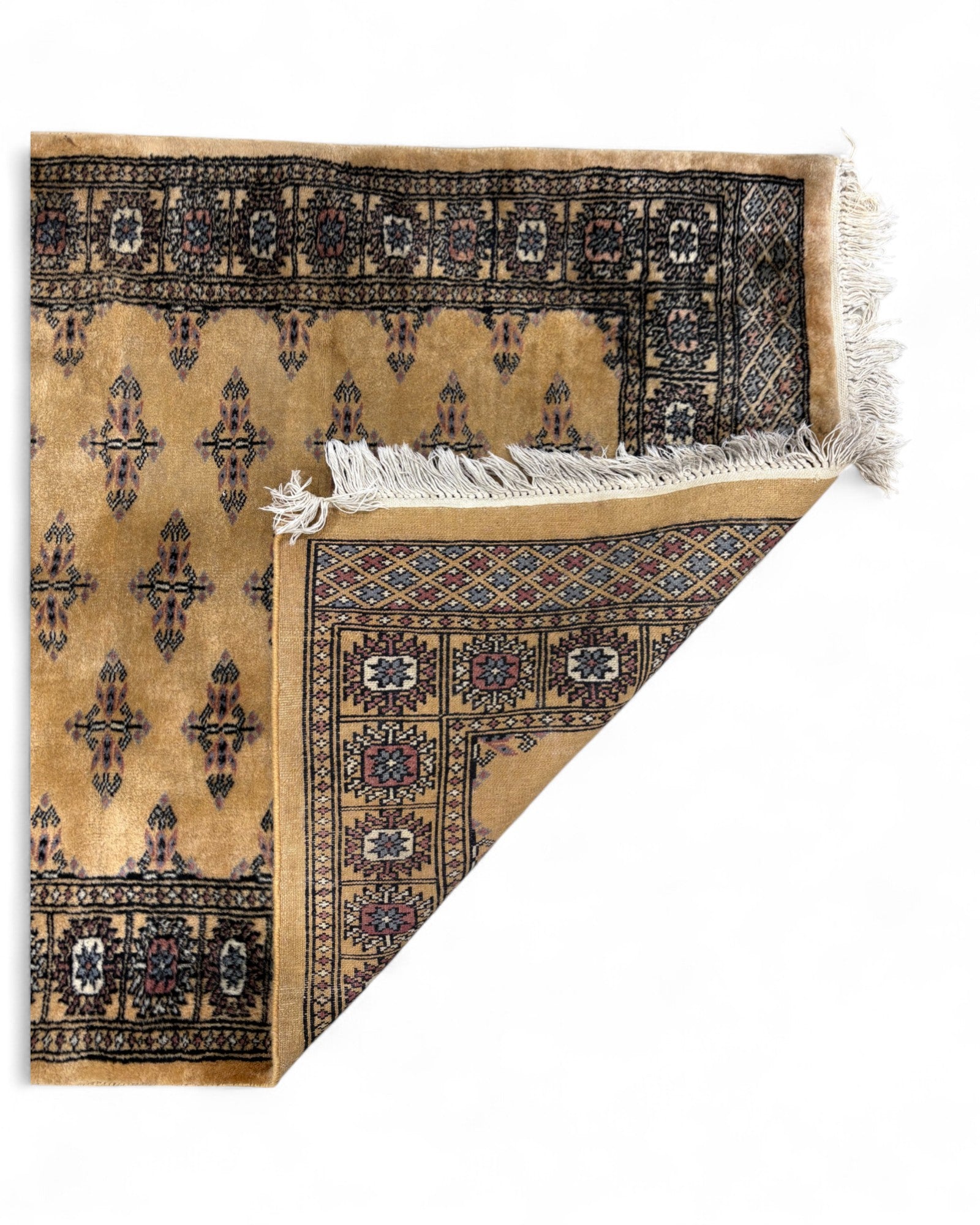 Bokhara Wool Rug in Golden Ochre – Pakistan | 152 x 95 cm