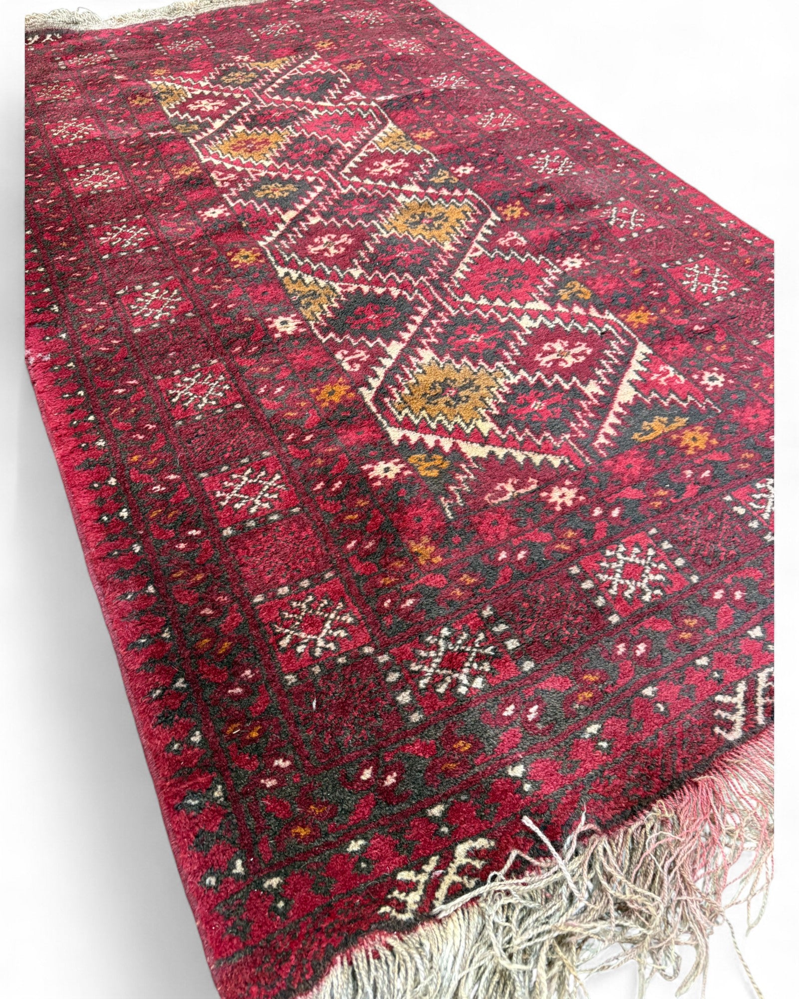 Baluch Tribal Wool Rug – Afghanistan | 101 x 181 cm
