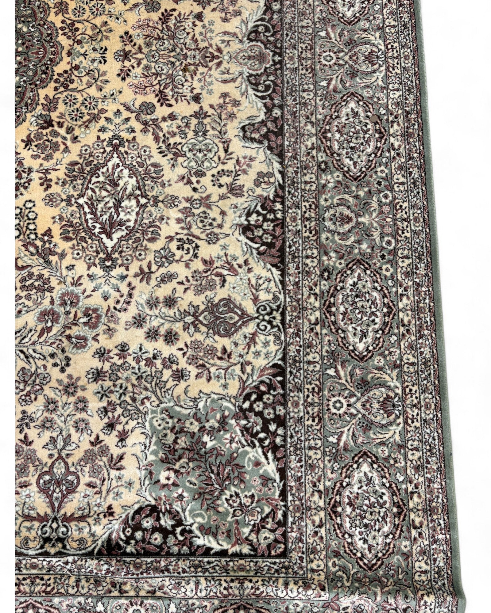 Belgian Machine-Woven Classic Medallion Rug | 250 x 350 cm