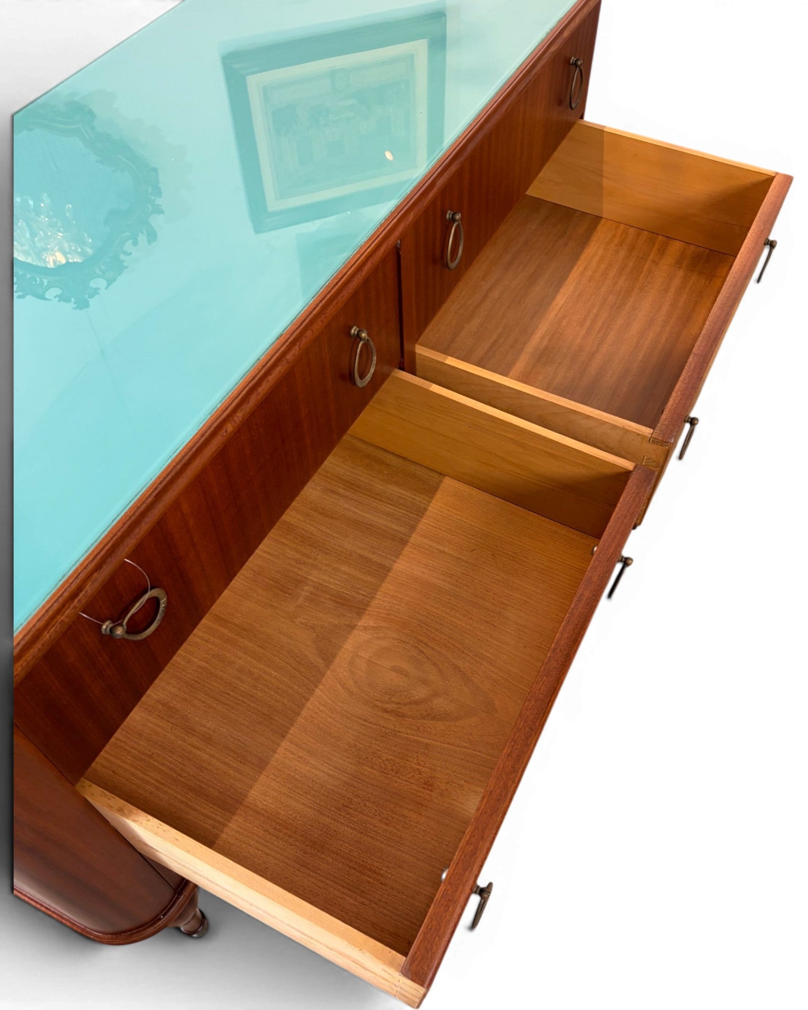 Poplar Mid Century Mahogany Veneer Chest of Drawers in the Style of Paolo Buffa - Surround Living - 6