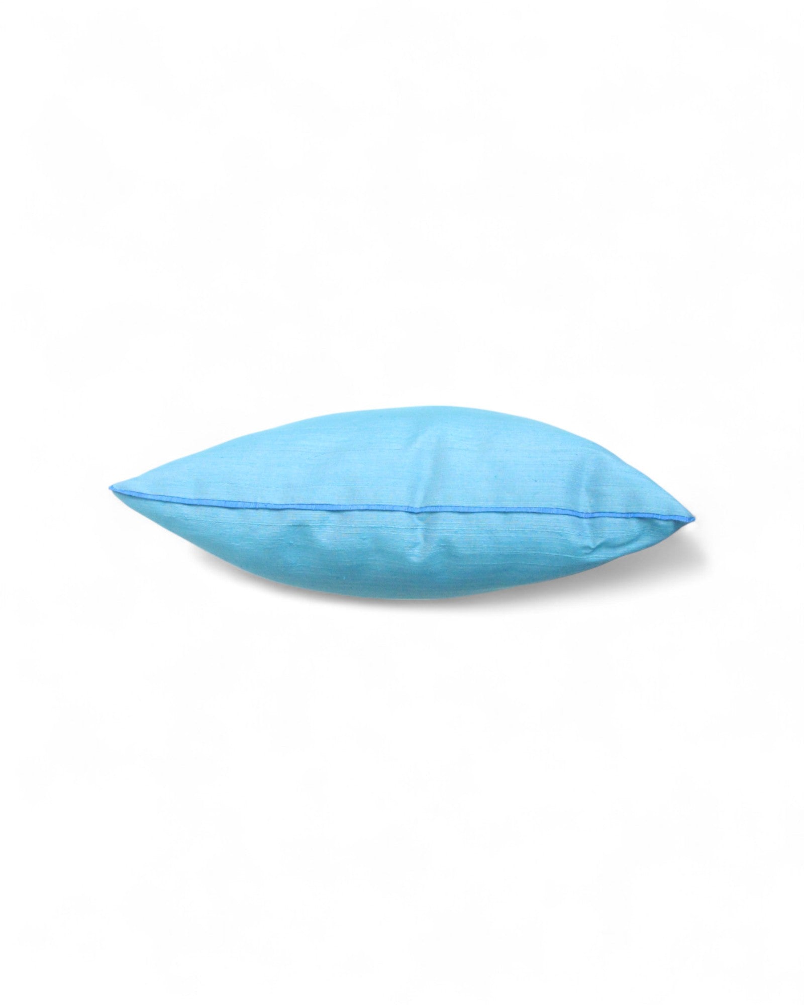 Square Silk Cushion Feat. Silk Piping