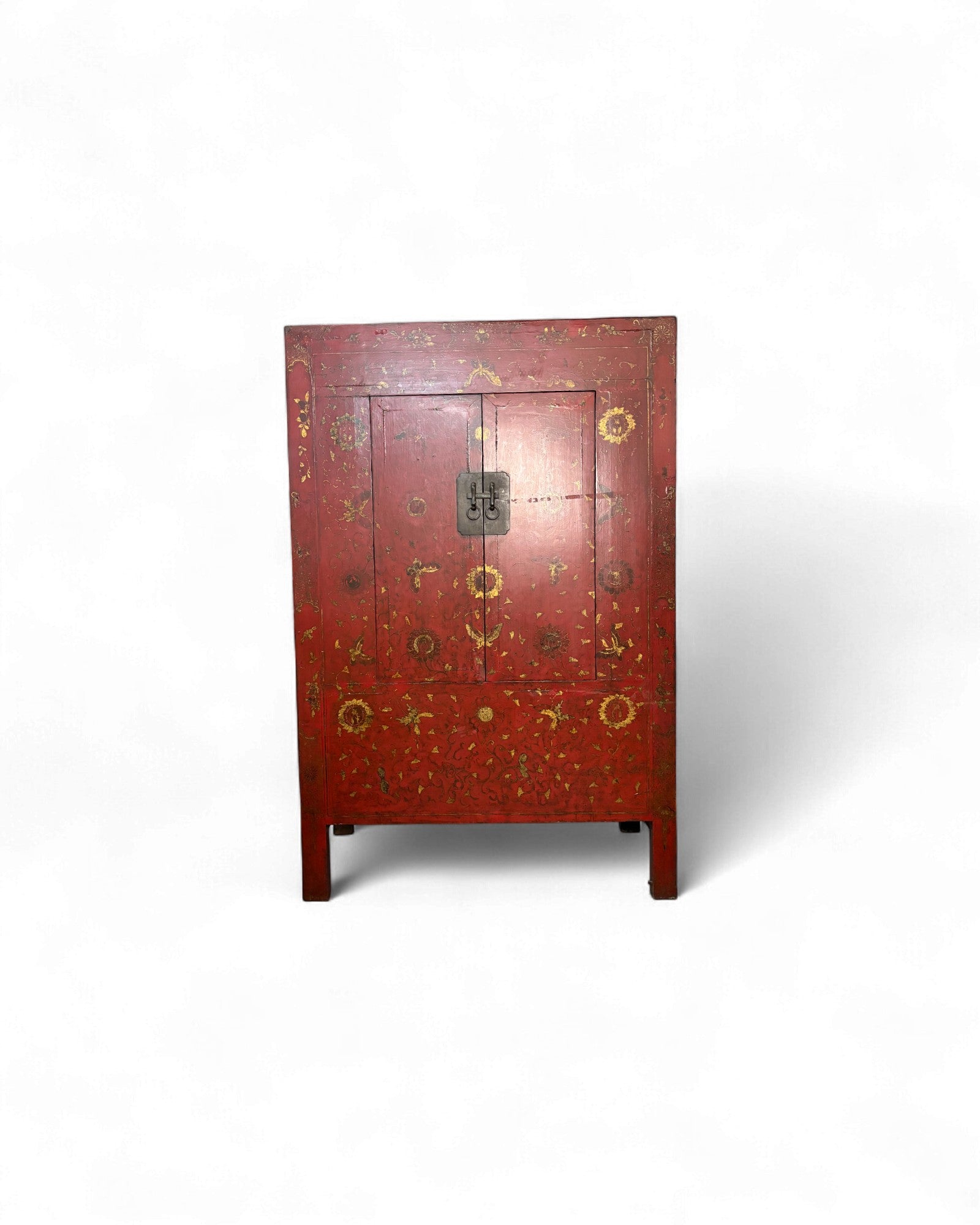 Chinese Red Lacquer Cabinet with Gilt Floral Motifs - Surround Living - 1