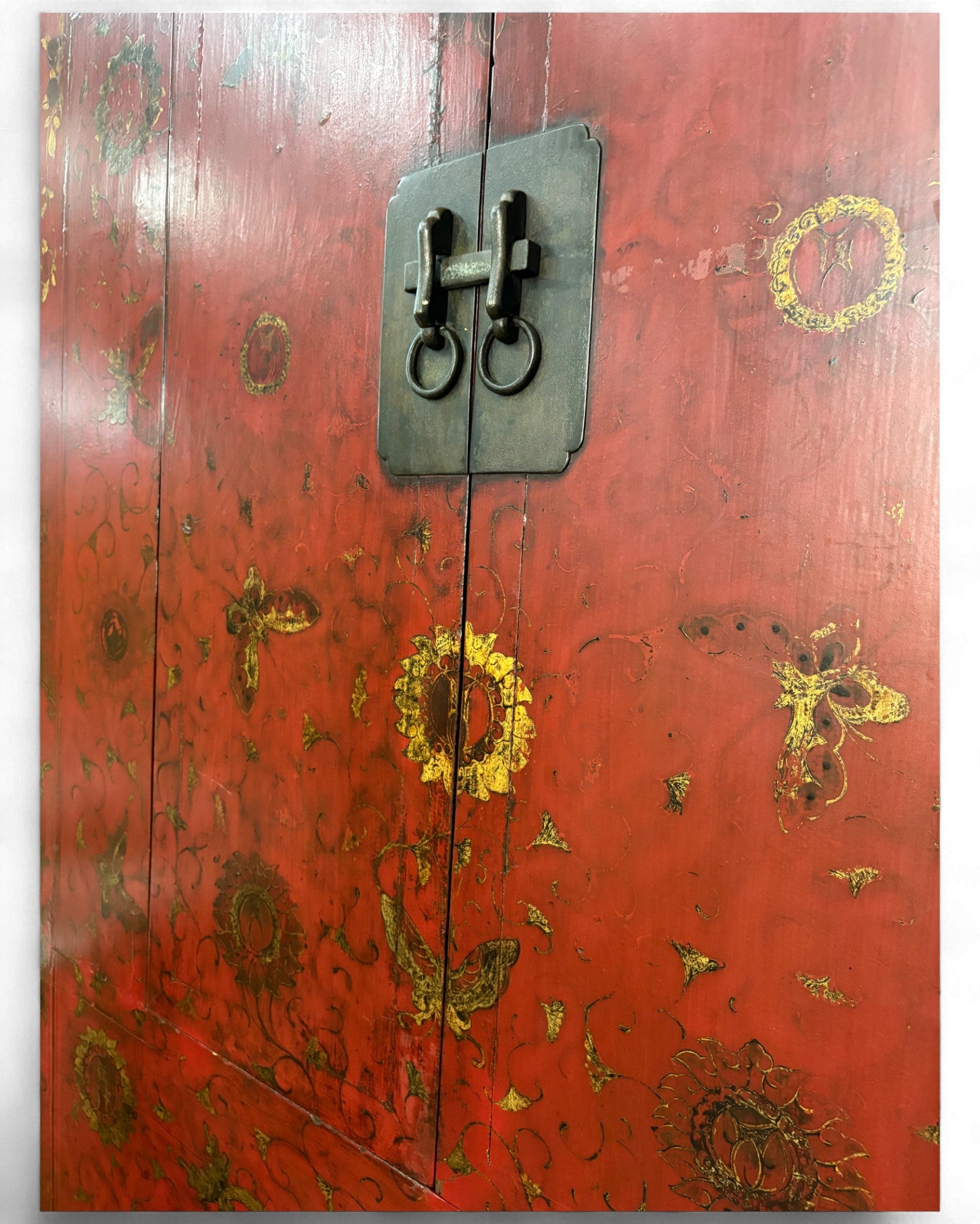 Chinese Red Lacquer Cabinet with Gilt Floral Motifs - Surround Living - 11