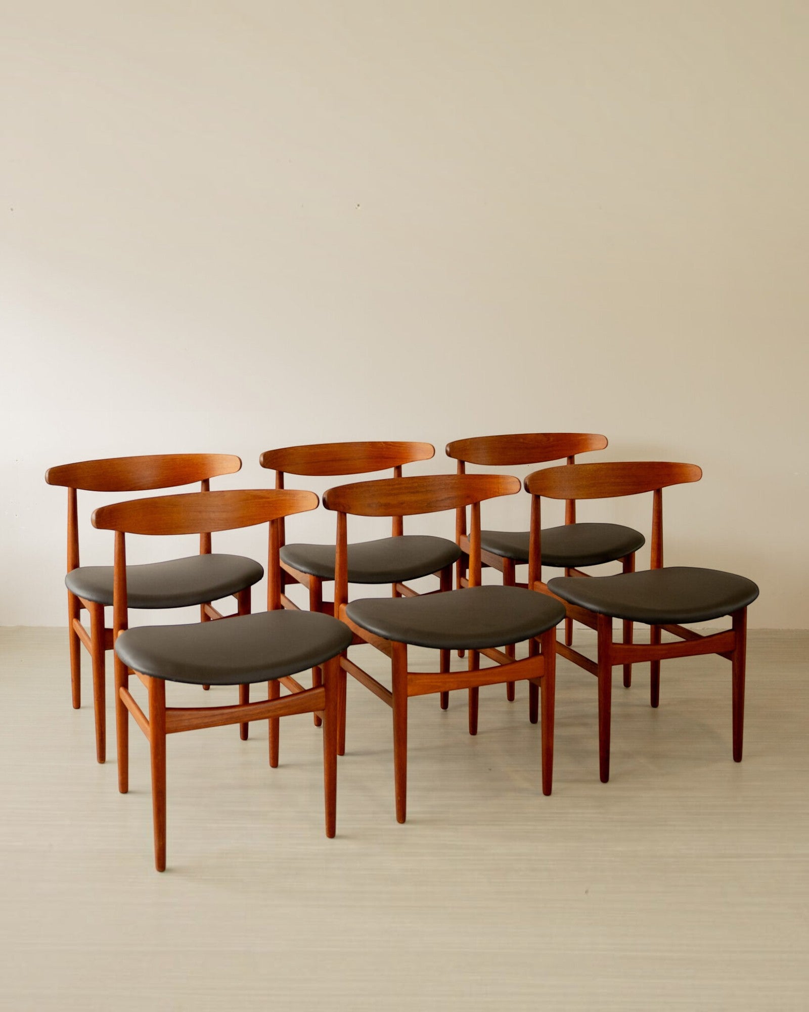 Model 218 Teak Dining Chairs by Poul Hundevad - Set of 6