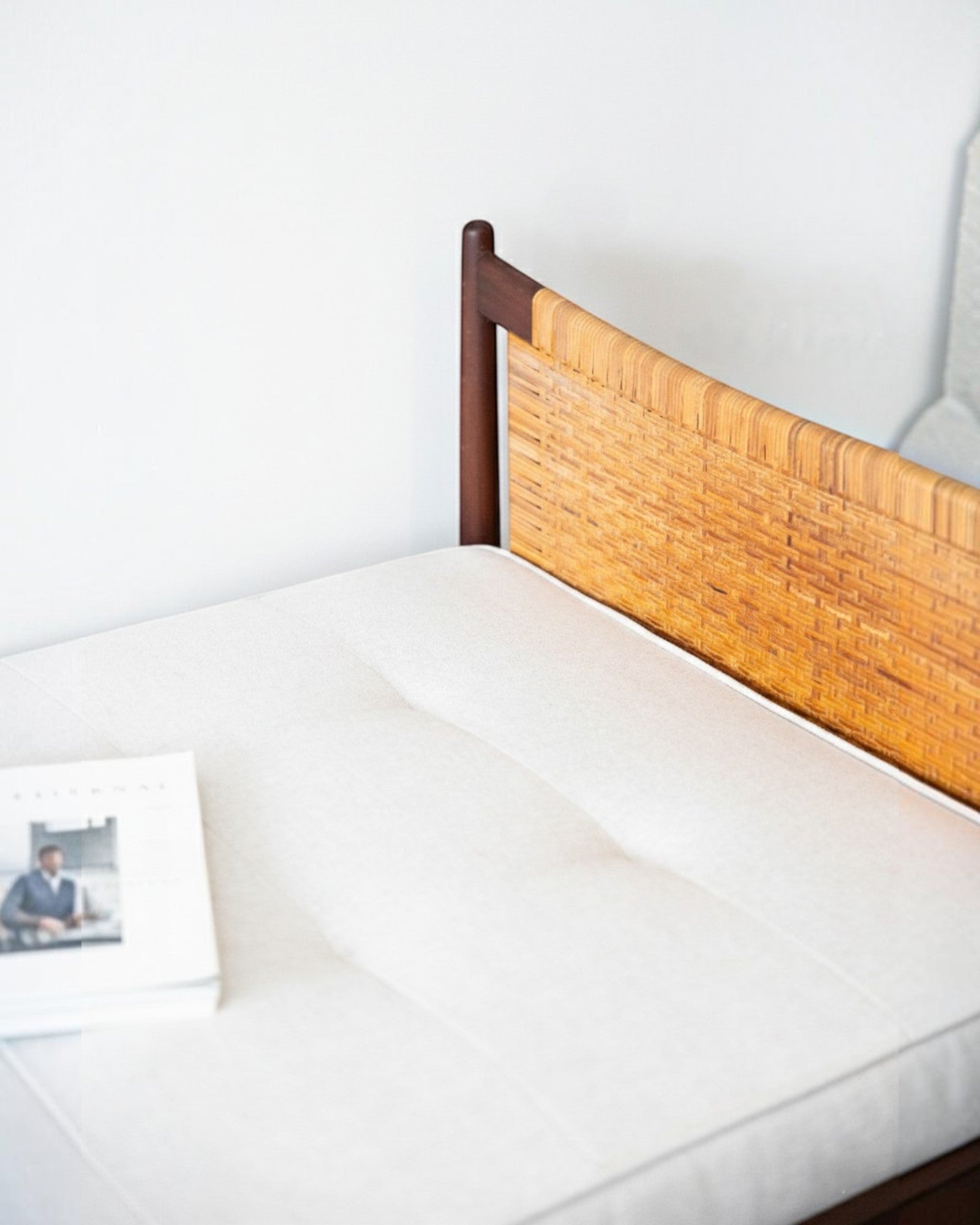 Mid-Century Scandinavian Day-bed