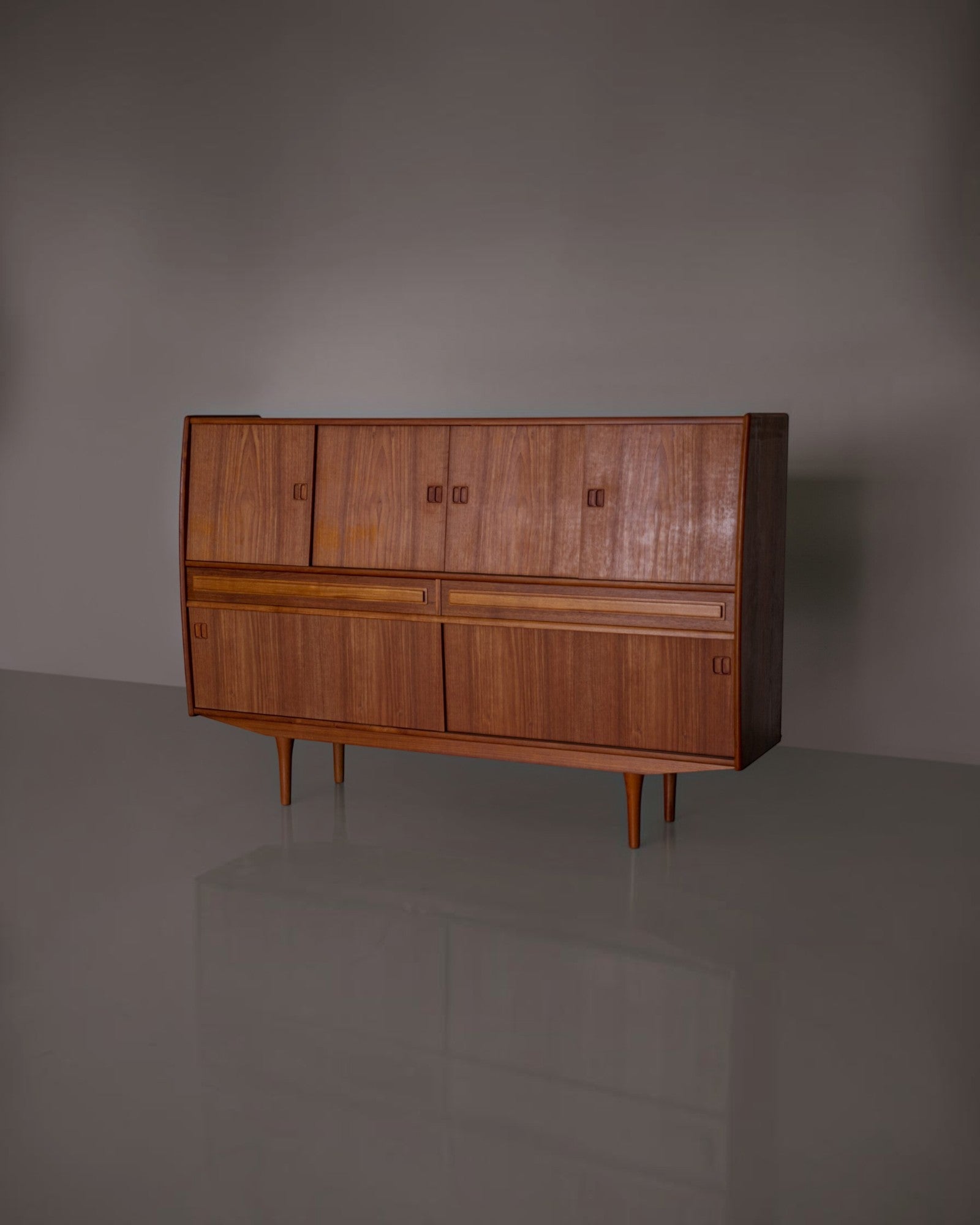 Sideboard in Teak