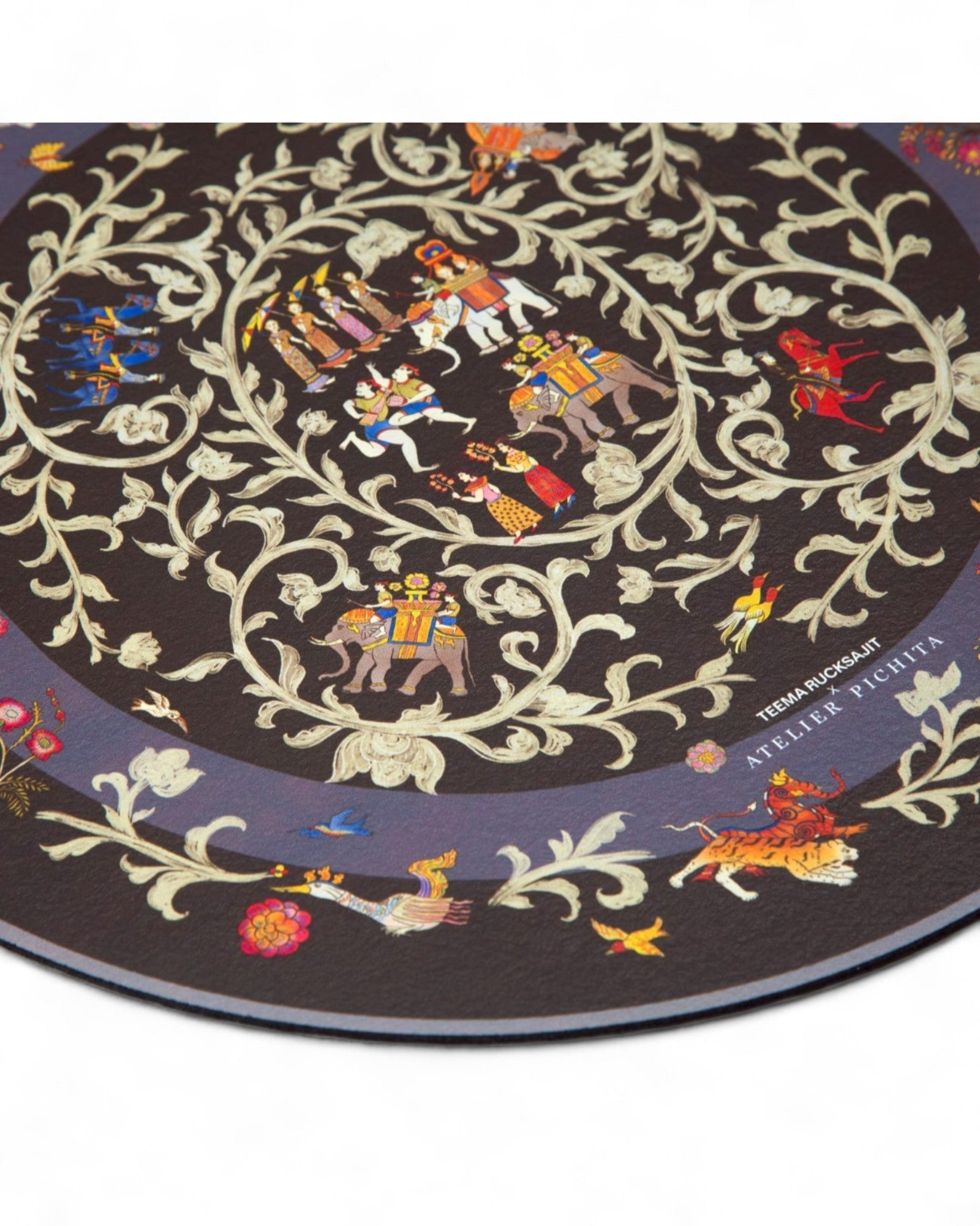 Thai Fairy Tale Place Mat - Circular Set of 4
