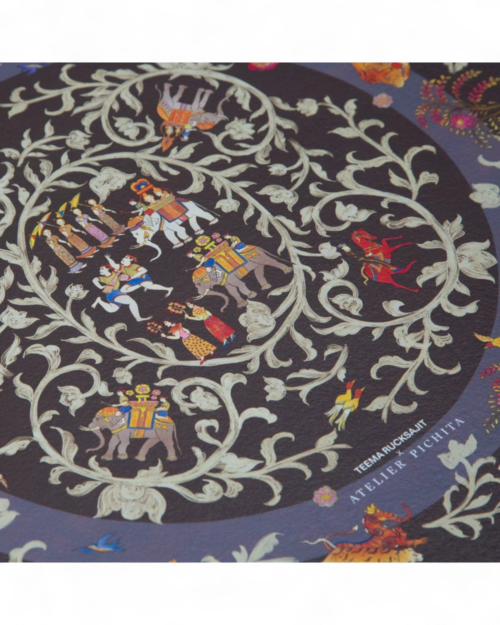 Thai Fairy Tale Place Mat - Circular Set of 4