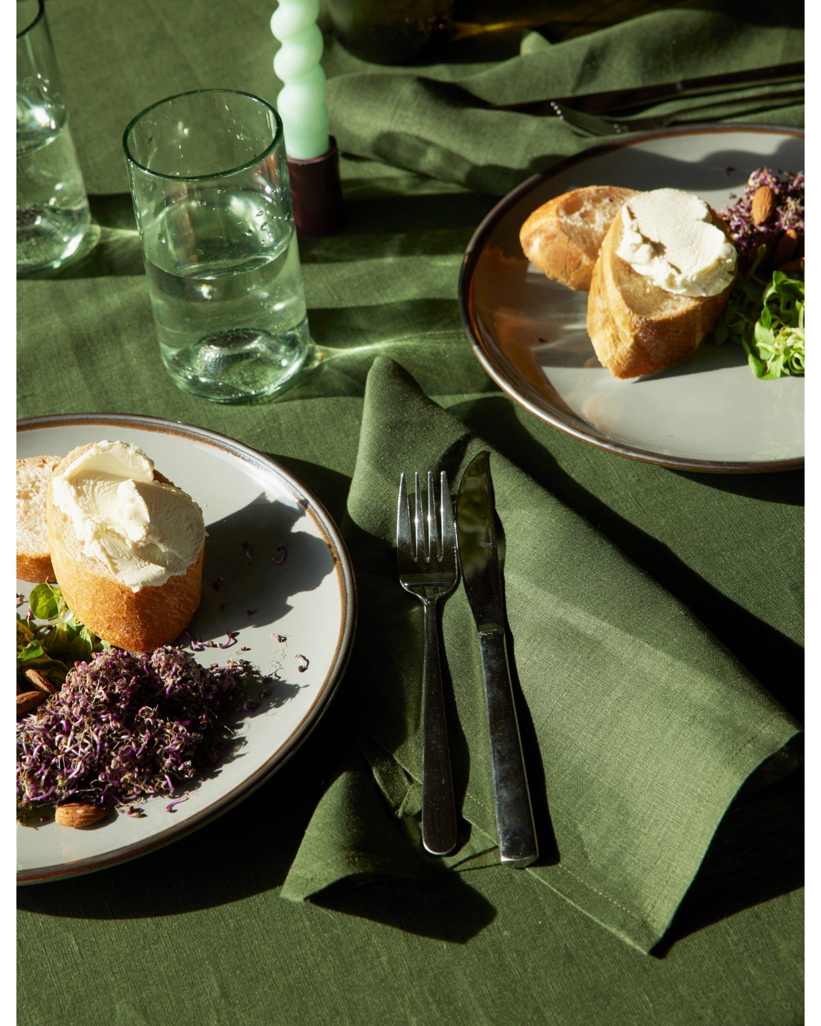 Pine Green Classic Linen Napkins - Set of 4