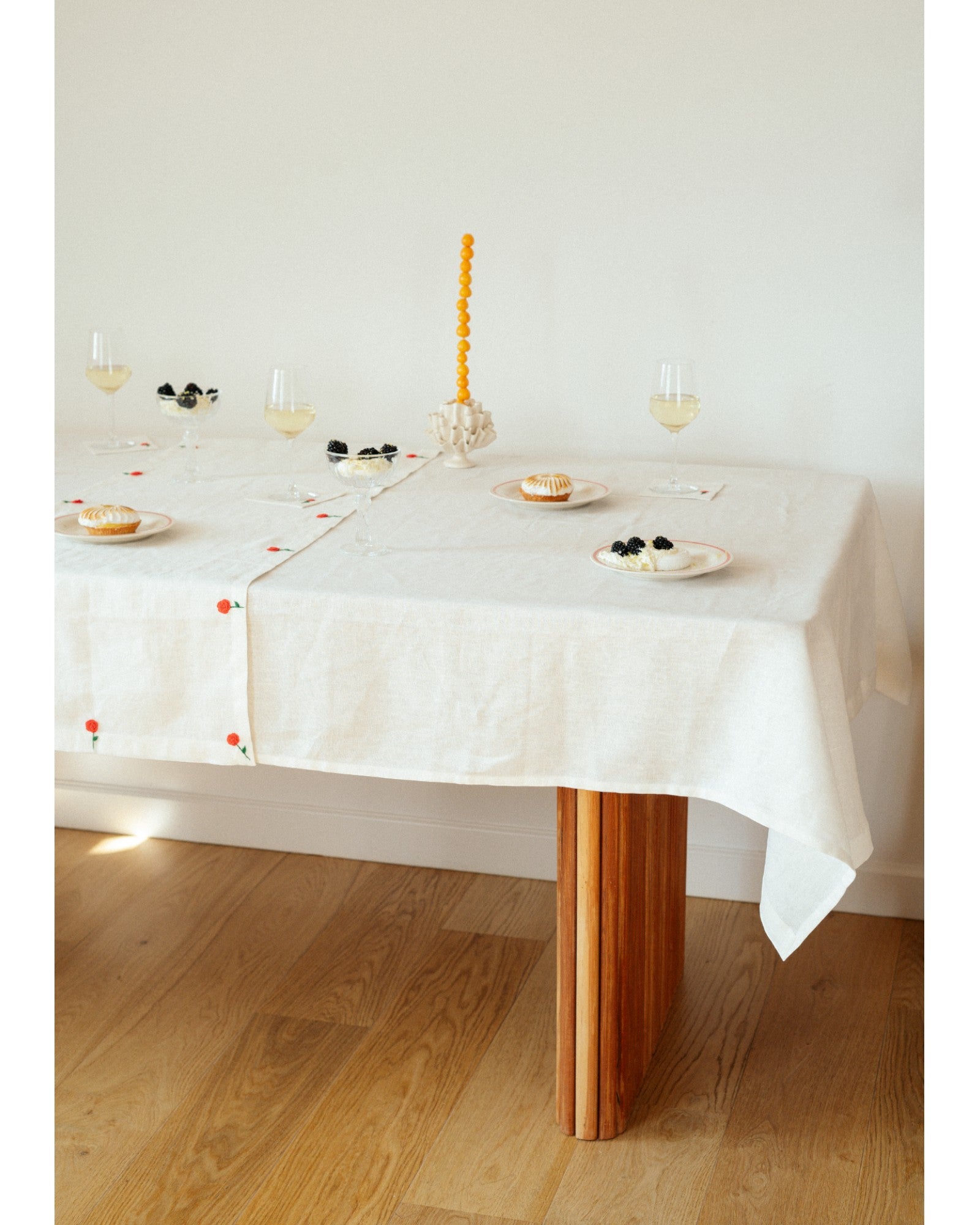 Off-White, Classic Linen Tablecloth