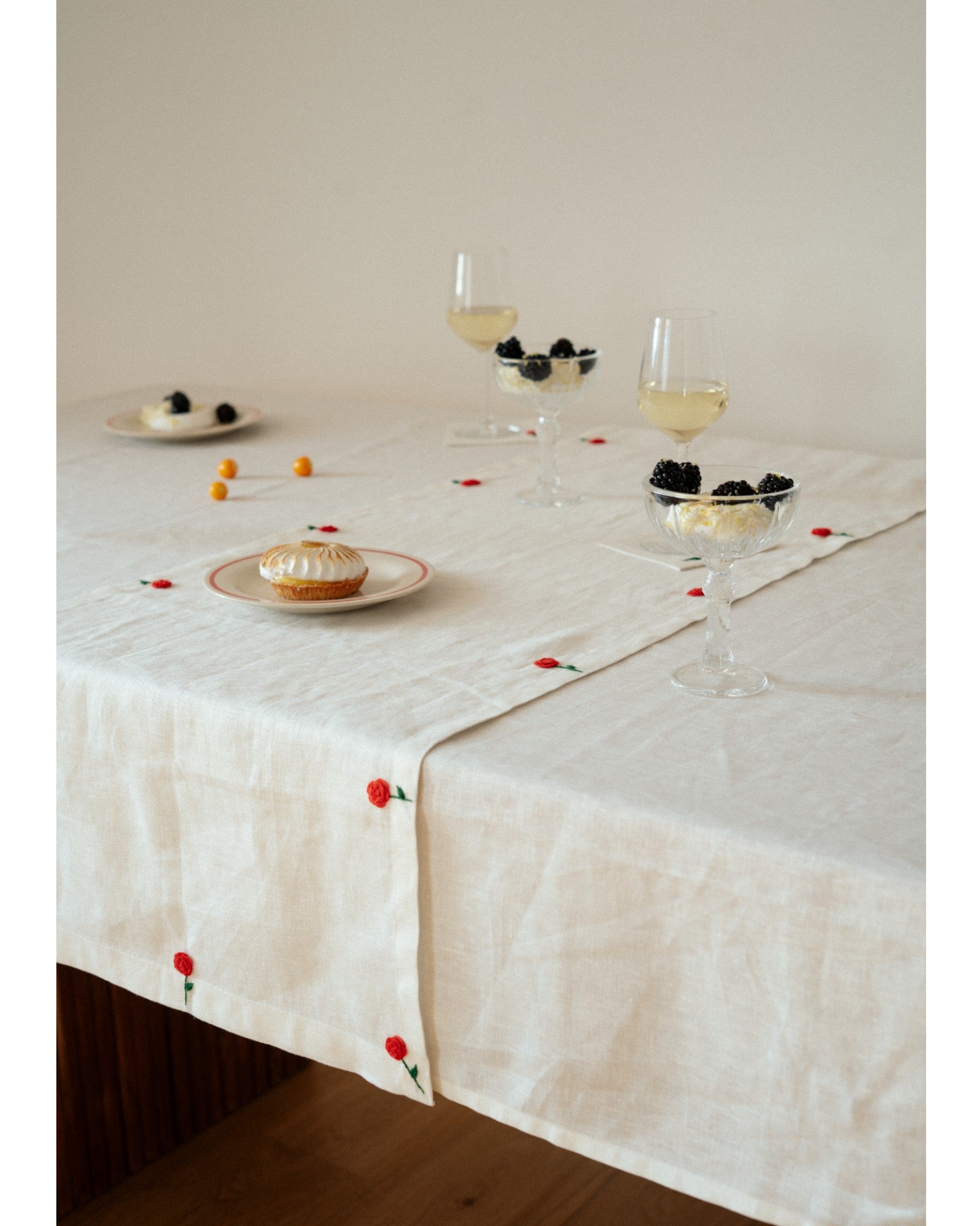 Rose Embroidery Table Runner