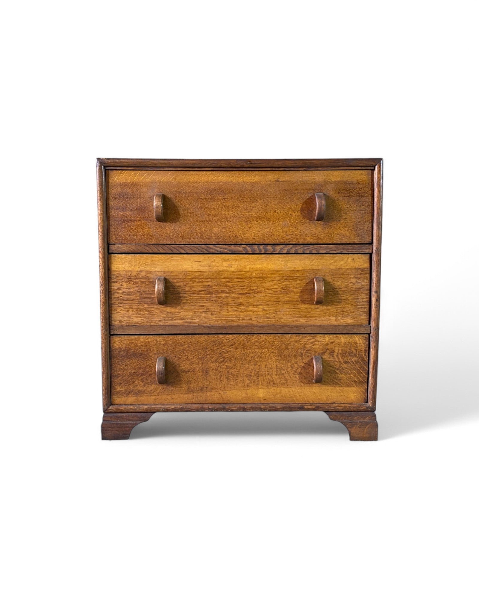 Oak Wood 3 Drawer Dresser with Semi Circular Handles