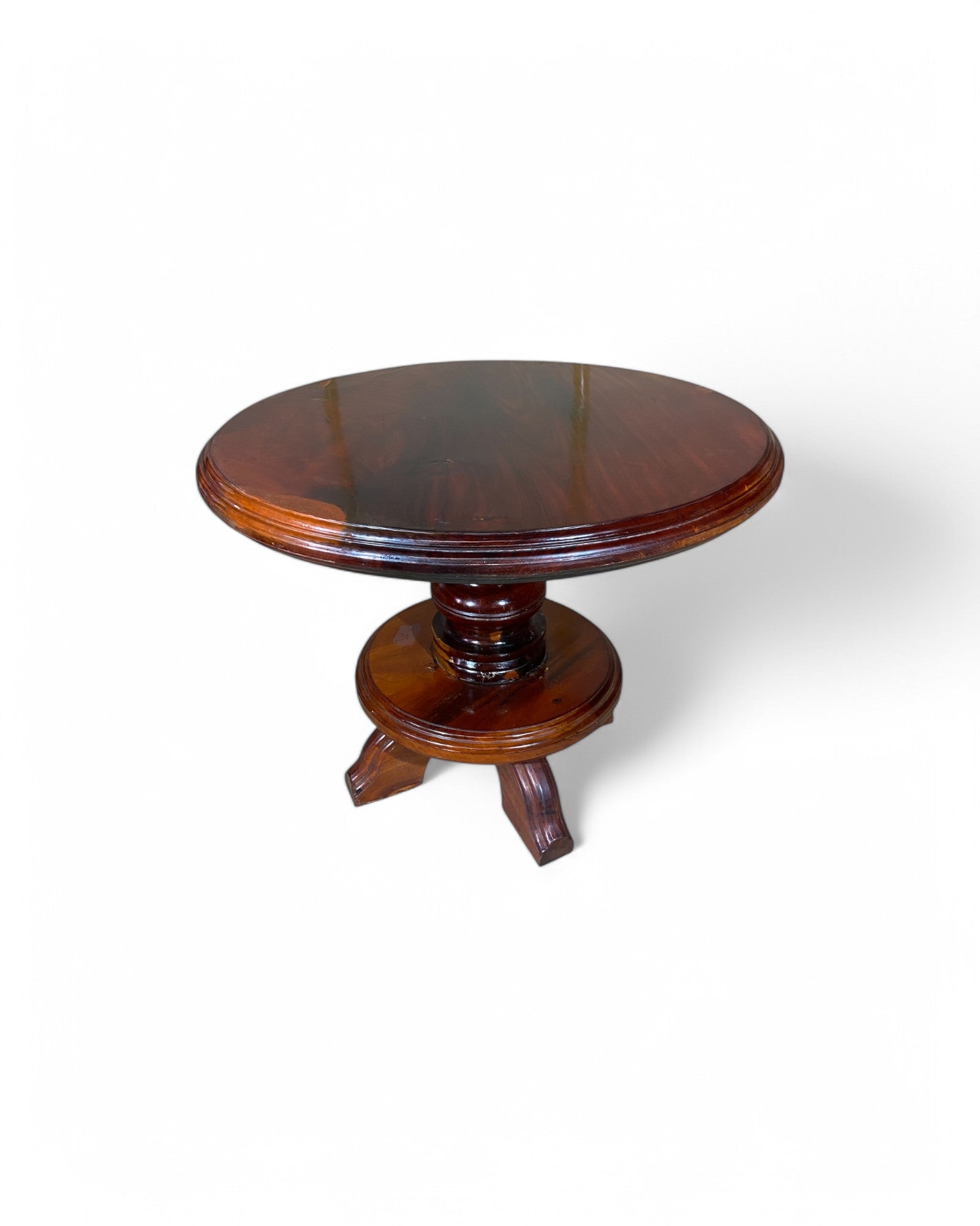 Thai Round Wood Carved Dining Table with Central Pedestal Leg