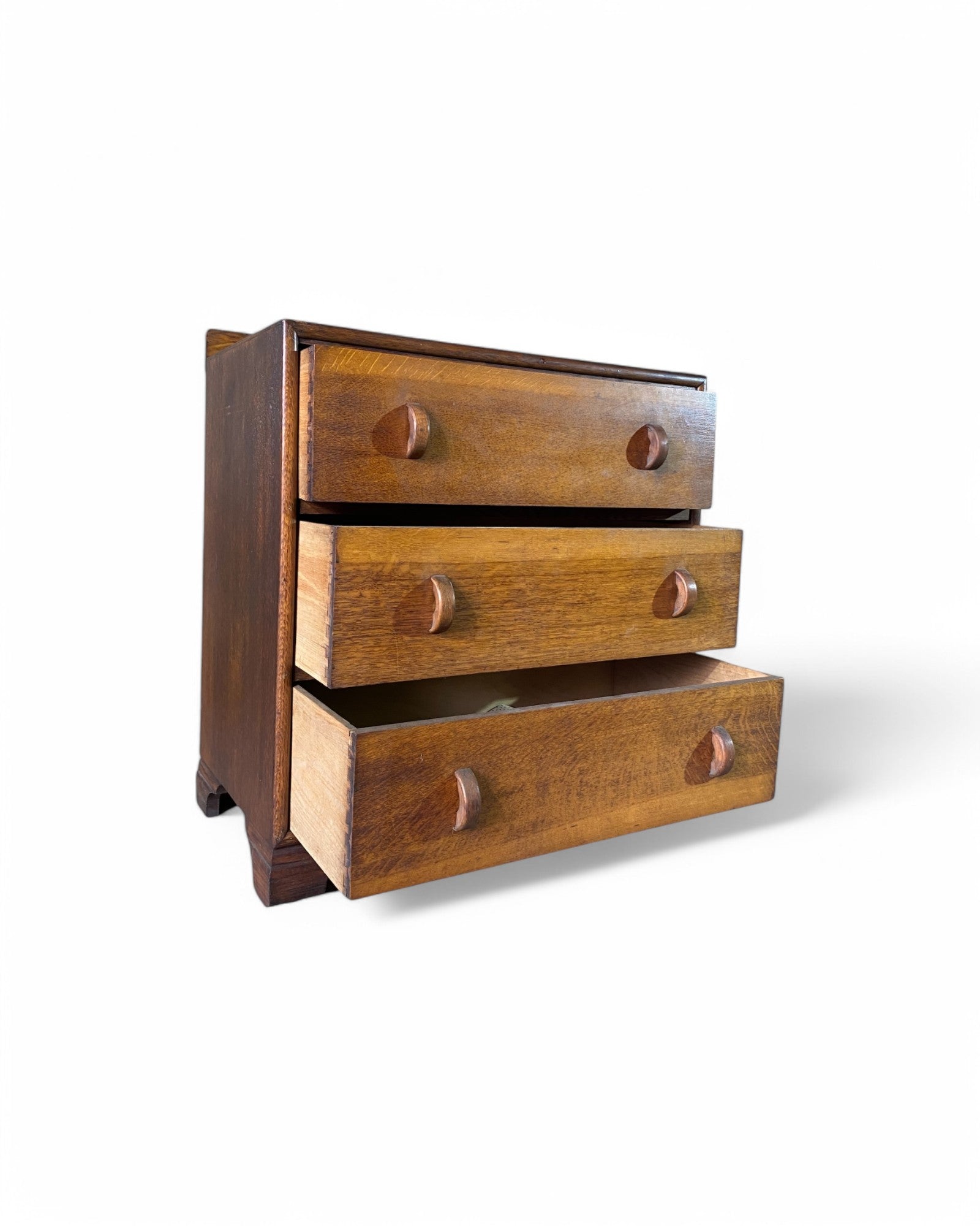 Oak Wood 3 Drawer Dresser with Semi Circular Handles