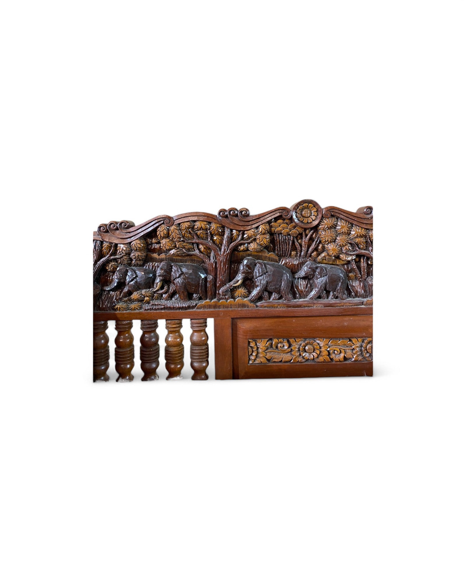 Chippendale Craftsman Forest Carving Scene Daybed