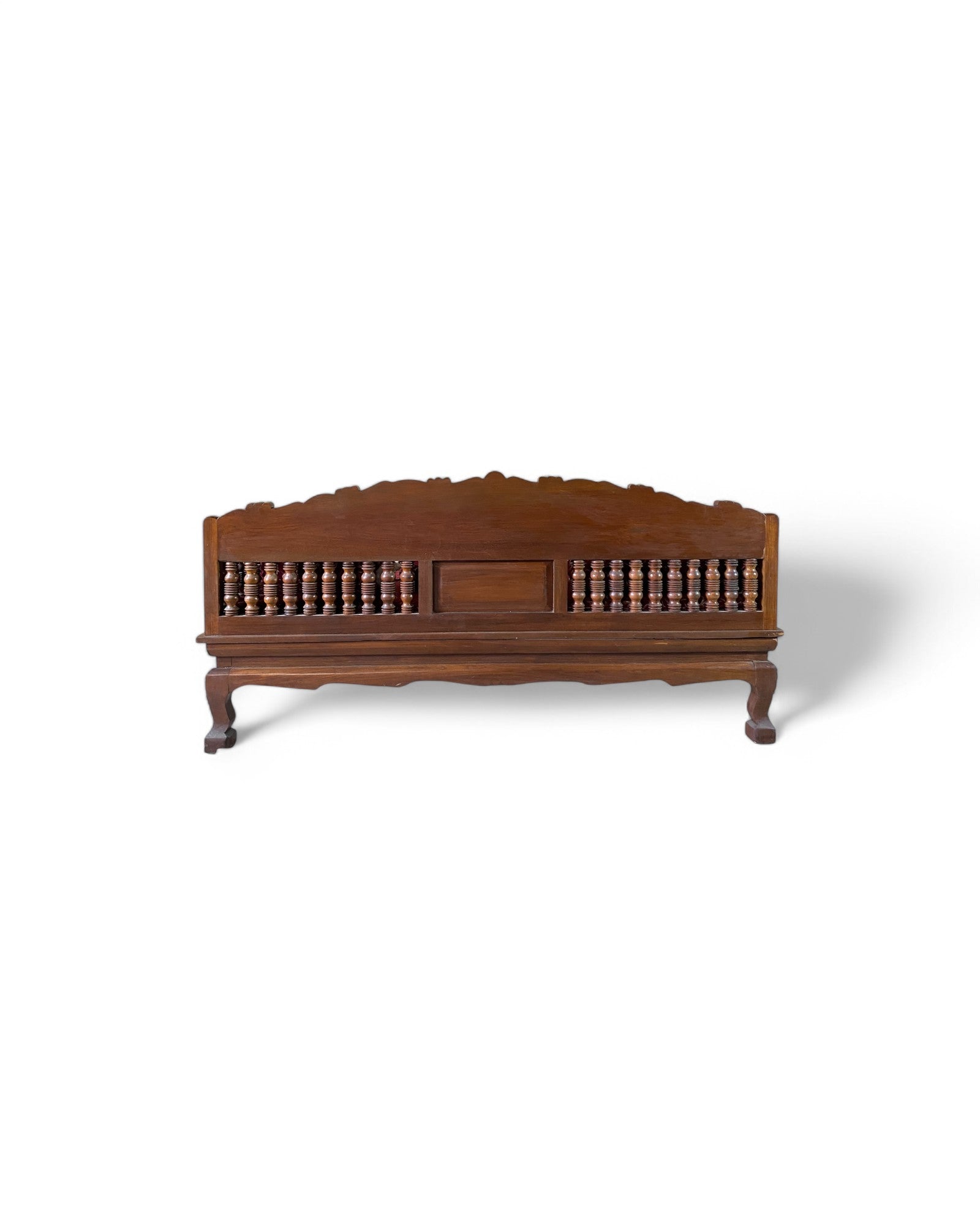 Chippendale Craftsman Forest Carving Scene Daybed