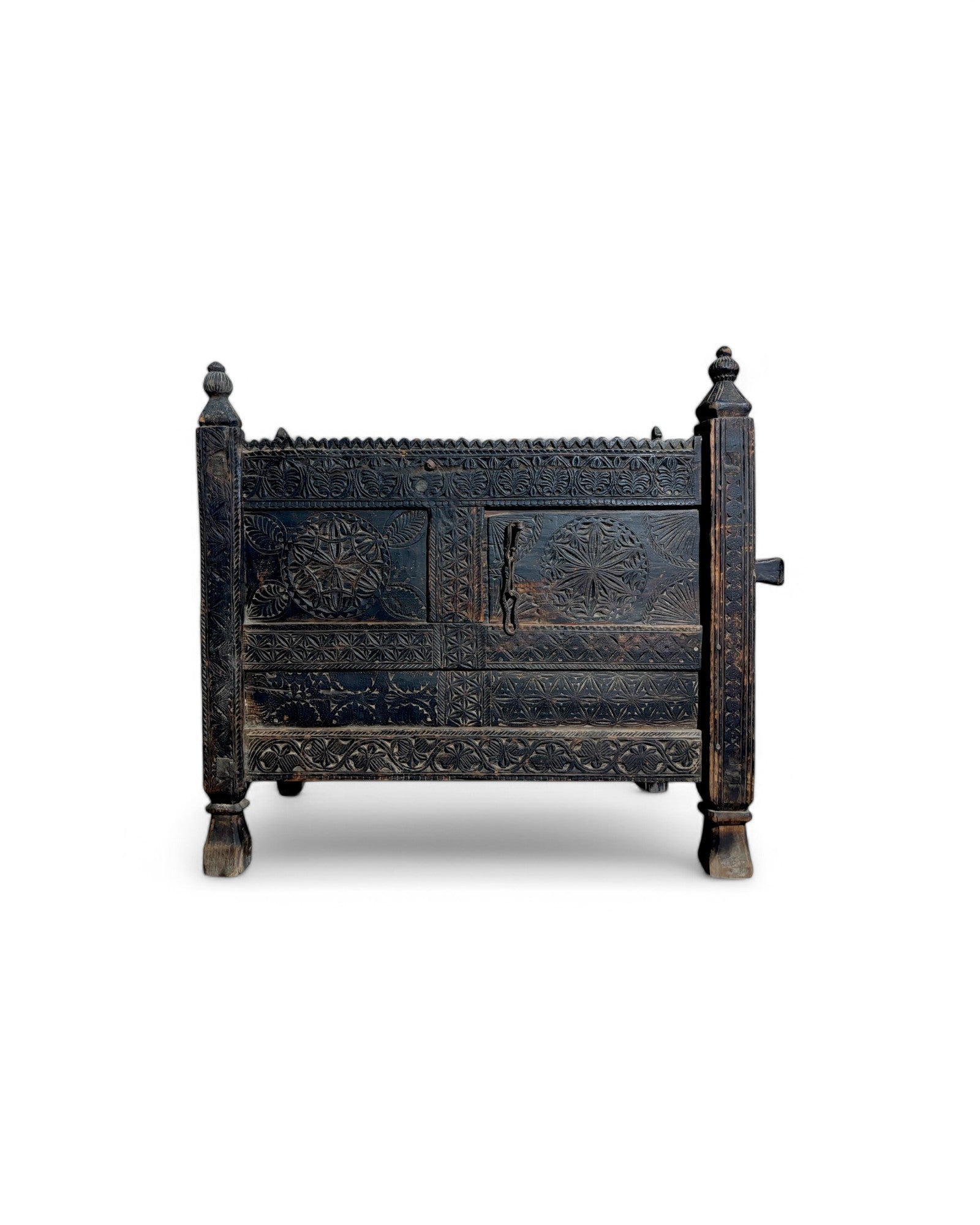 Royal Indian Engraved Black Antique Sliding Door Buffet