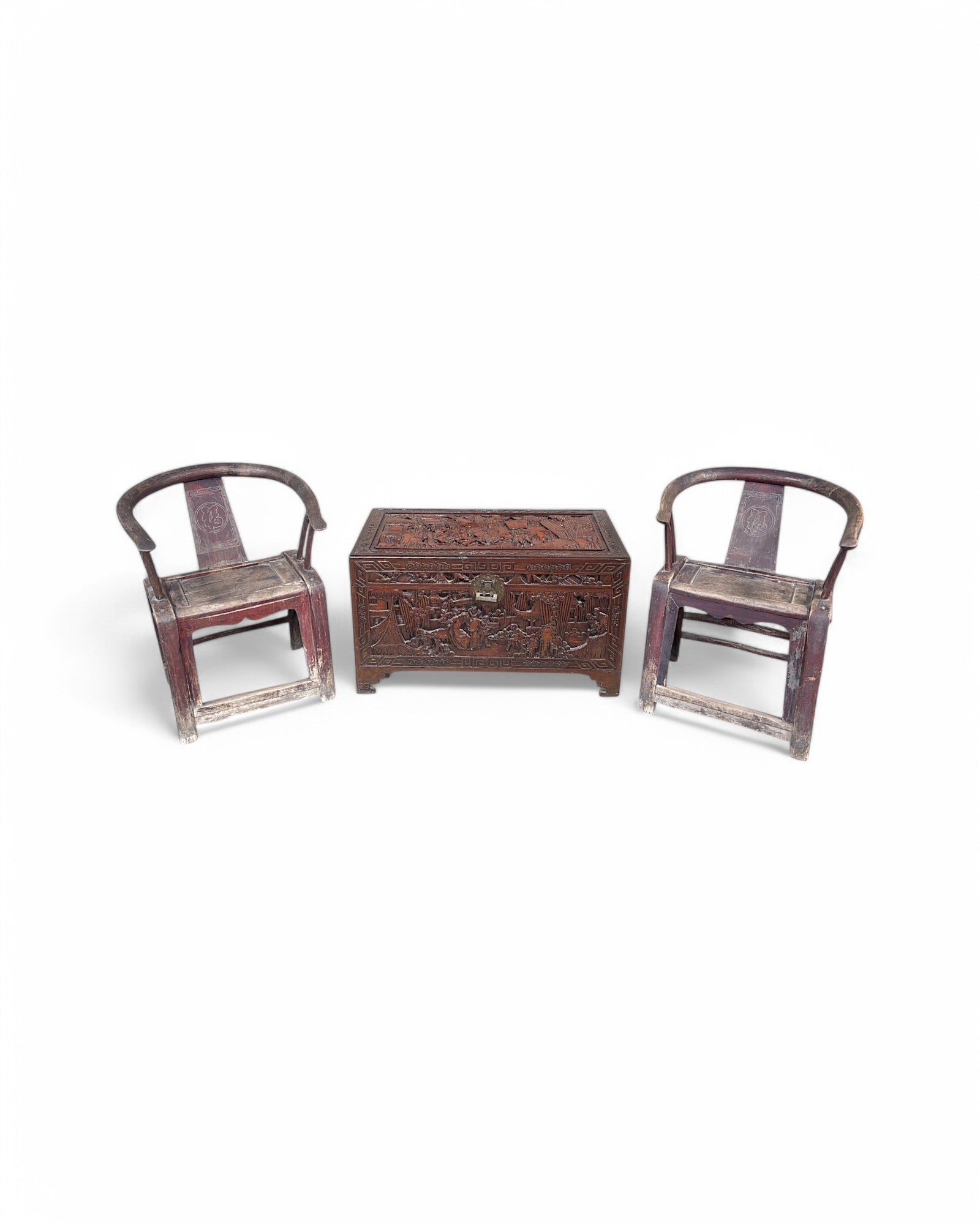 Fine Art Engraved Antique Chinese Storage Chest