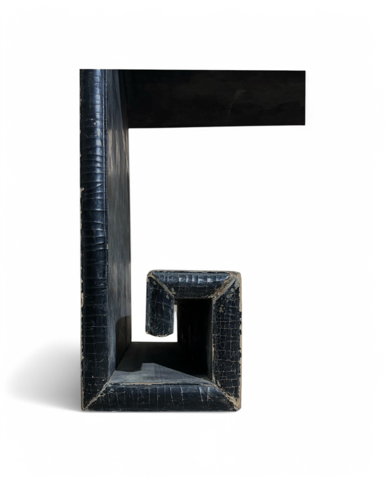 Fujian Black Tree Bark Texture Lacquered Antique Lute Console with Scroll Legs