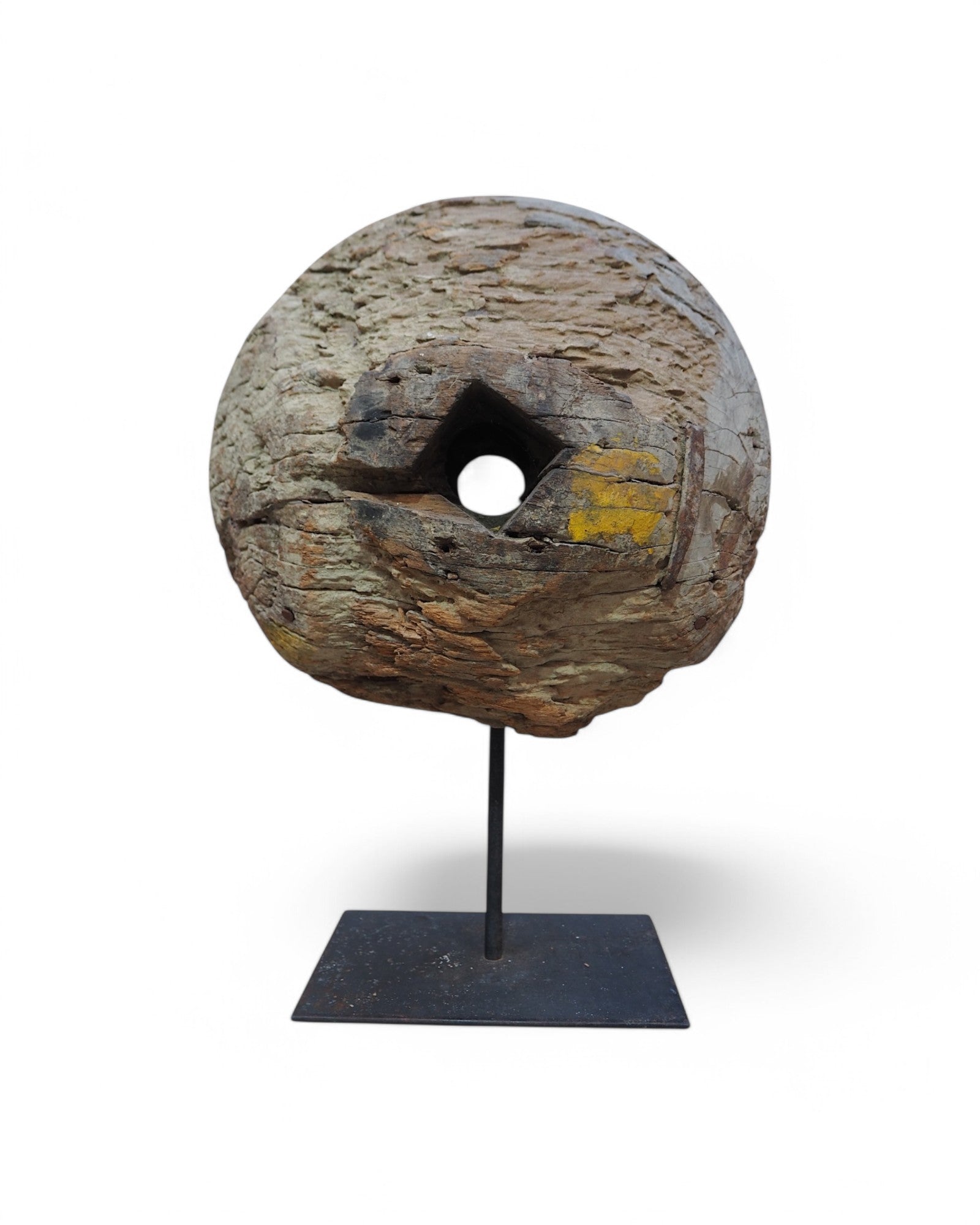 Indian Wooden Pulley Ball Ornament Feat. Yellow Paint 1950s - Surround Living - 5