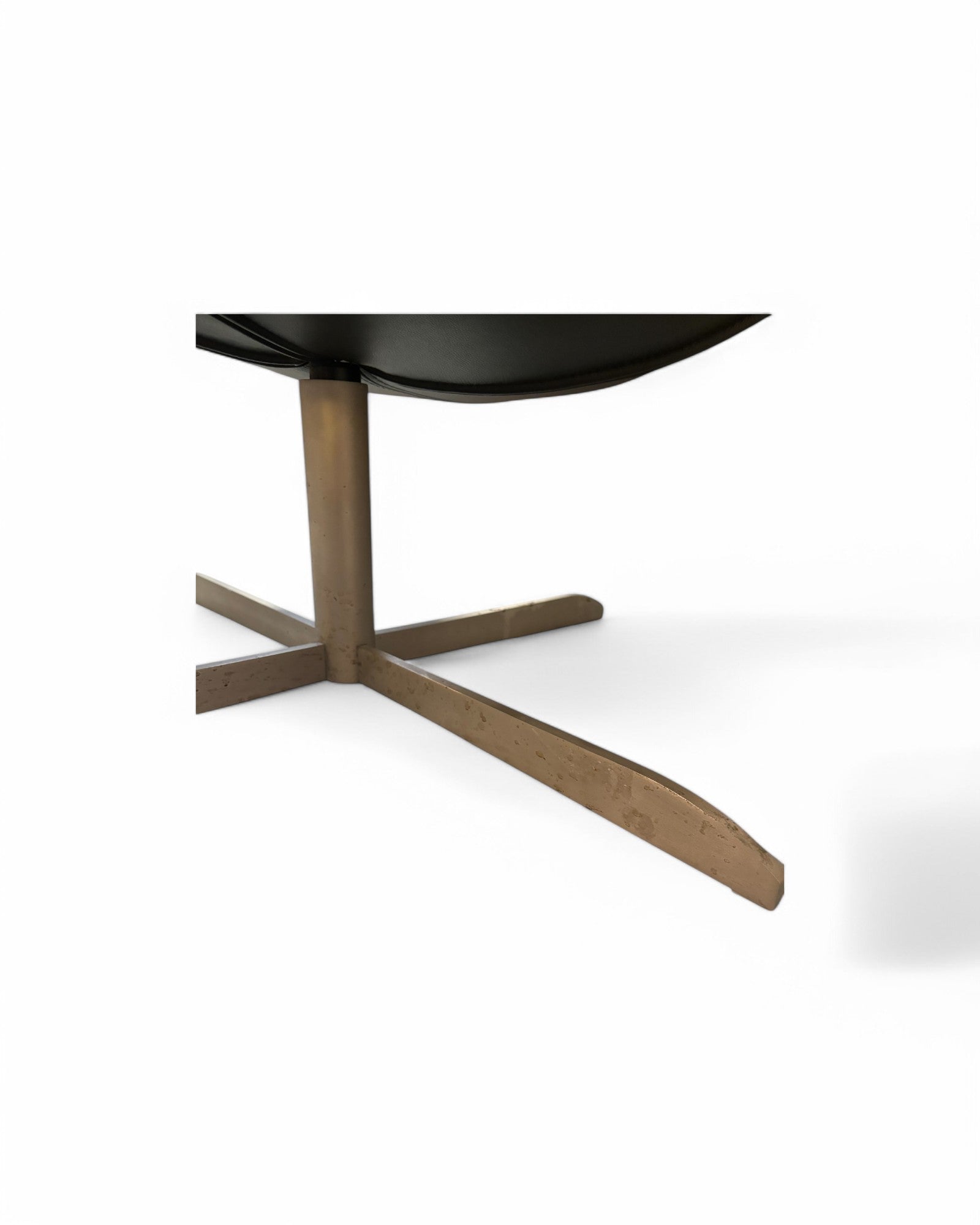 Black Swan Leather Swivel Lounge Chair