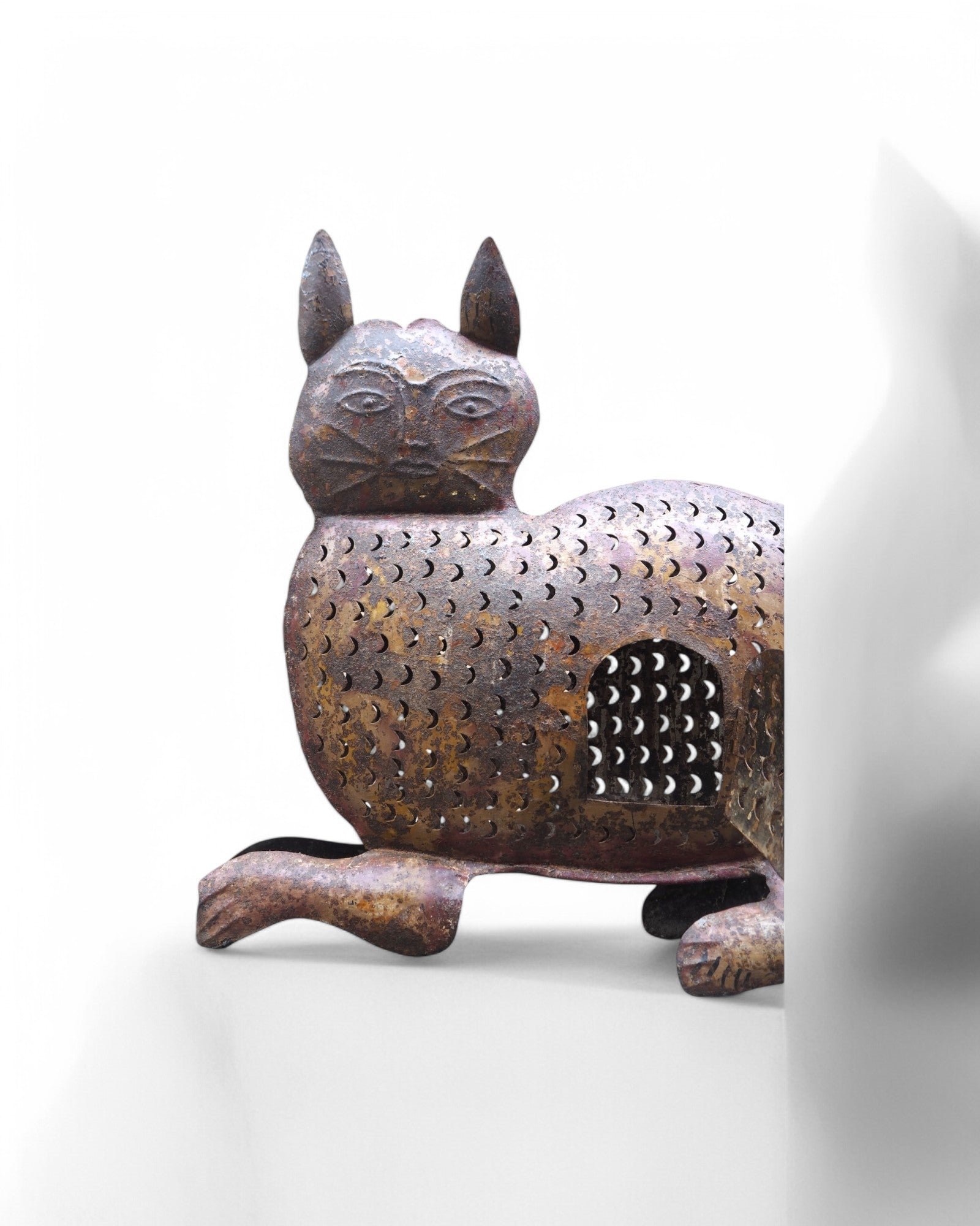 Steel Cat Scaled Candle Lantern