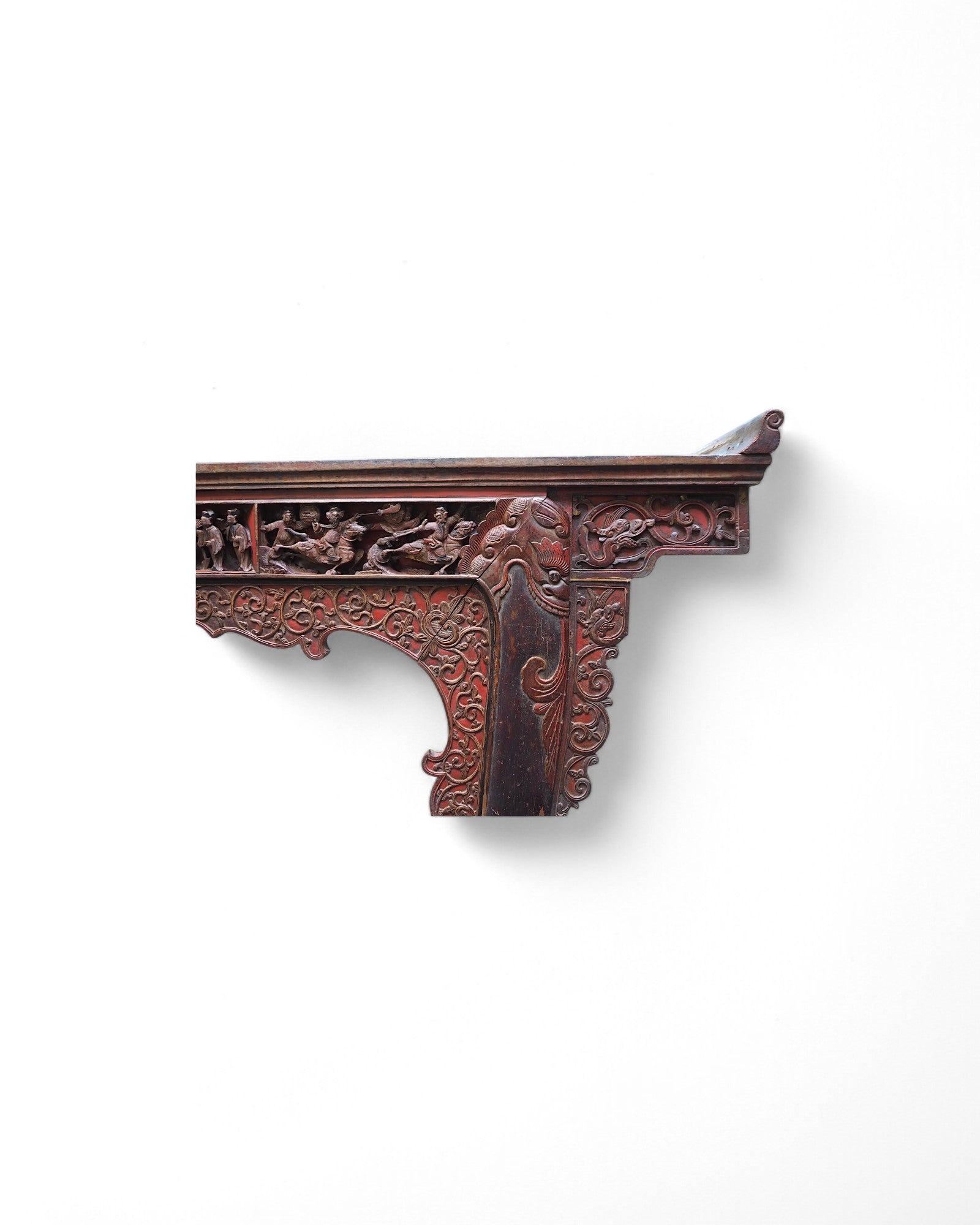 Fujian Red & Black Trim Emperor Mid Qing Ornate Console