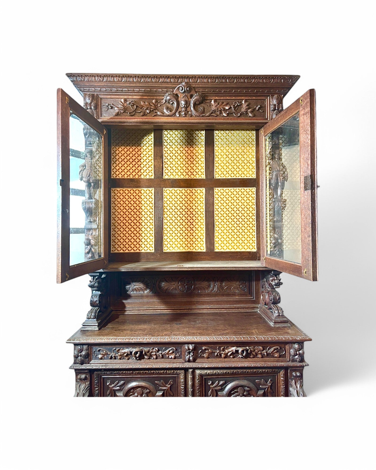 Rennaisance Carved Antique Dresser/Cabinet