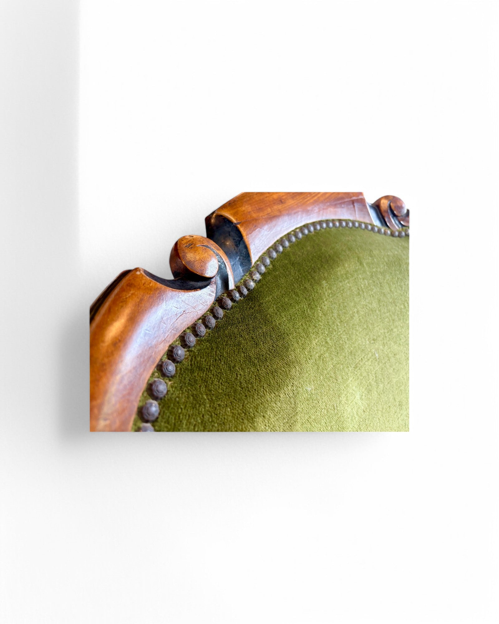 Antique Victorian Emerald Green Upholstered Chaise Longue