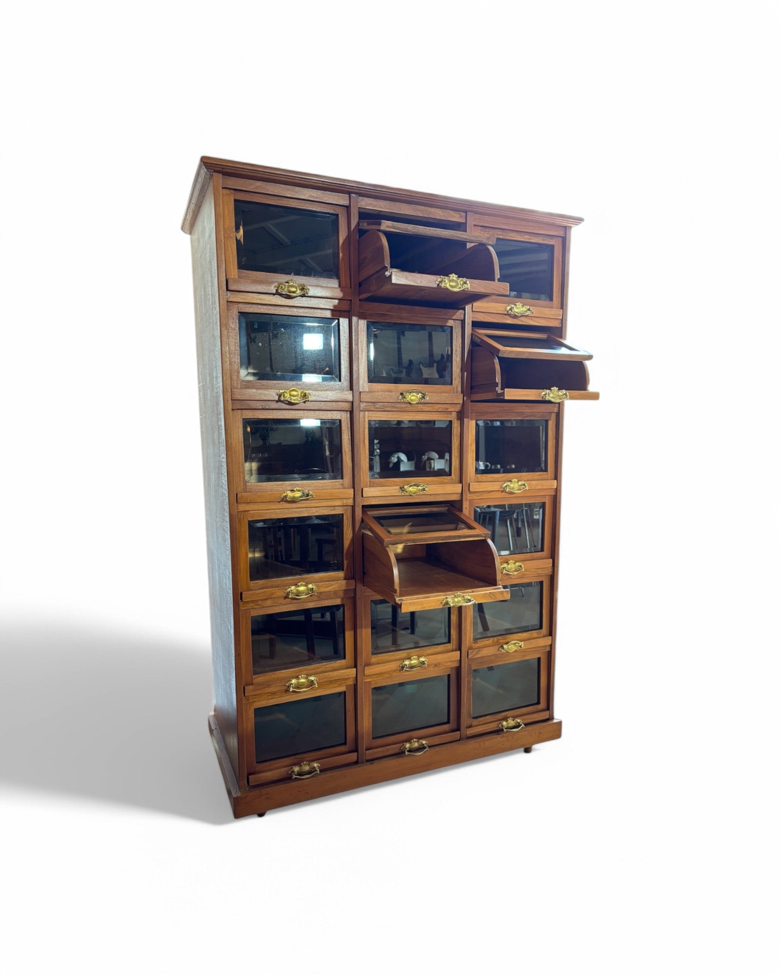 Fleur Vintage Gold Handle Medicine Cabinet