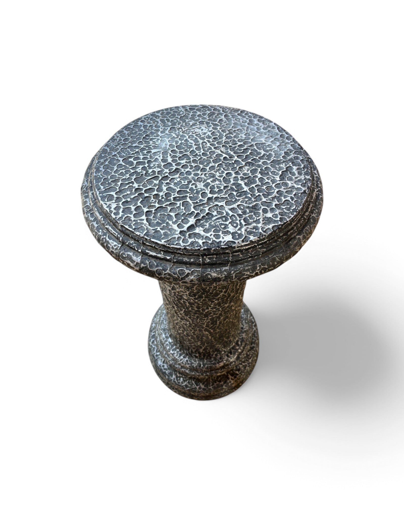 Hammered Pedestool - Set of 2