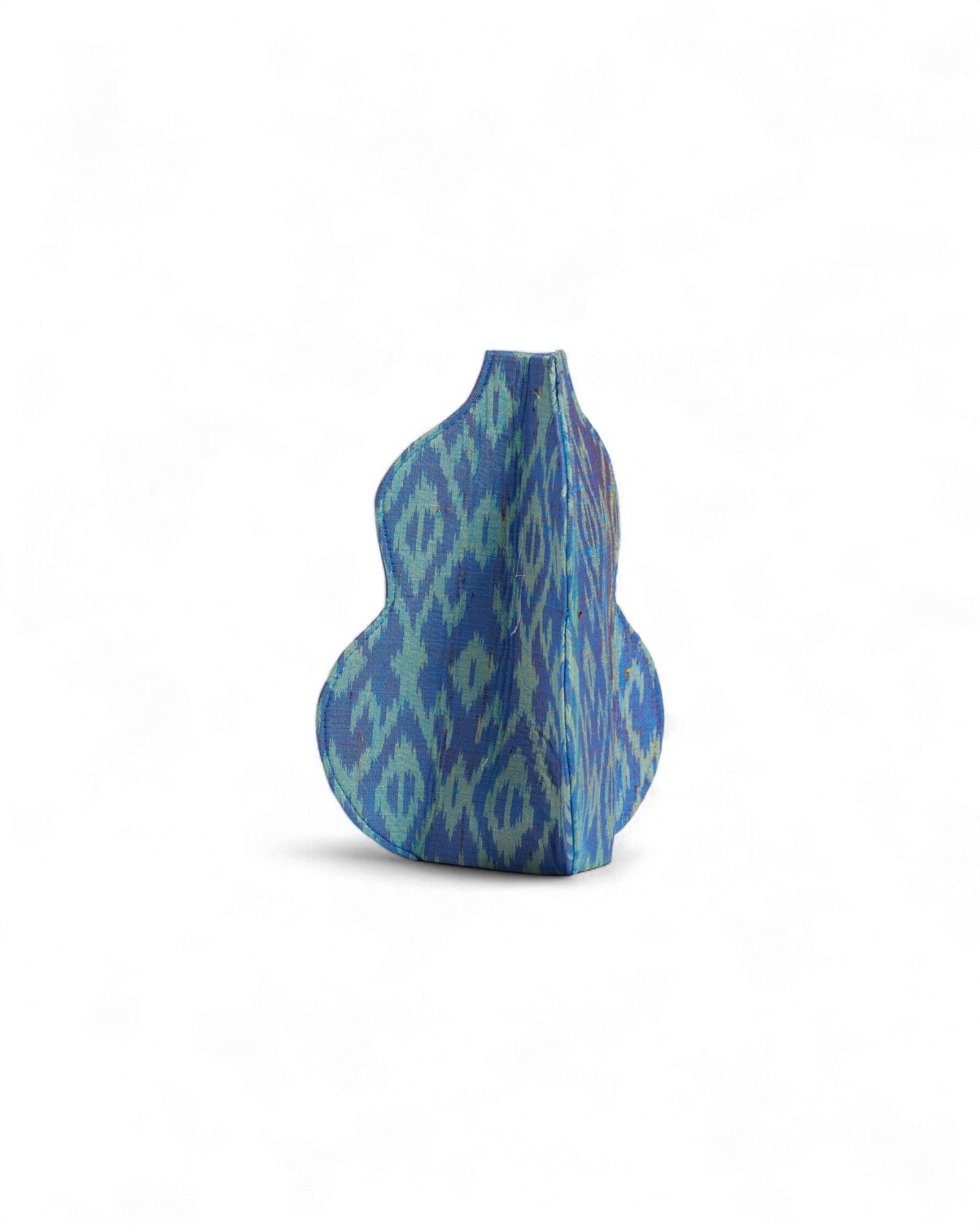 SUMPHAT - Silk Vase (A)