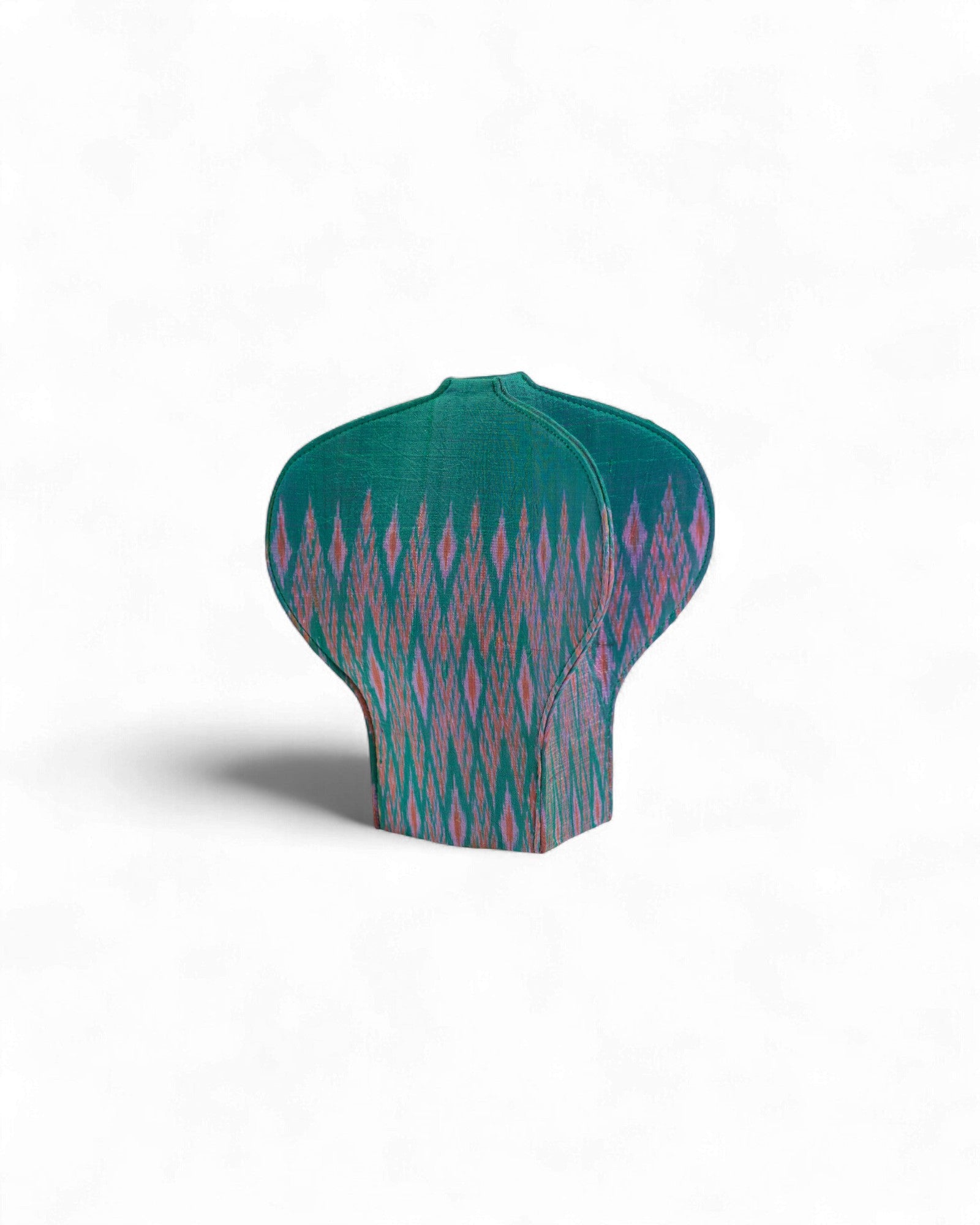 SUMPHAT - Silk Vase (B)