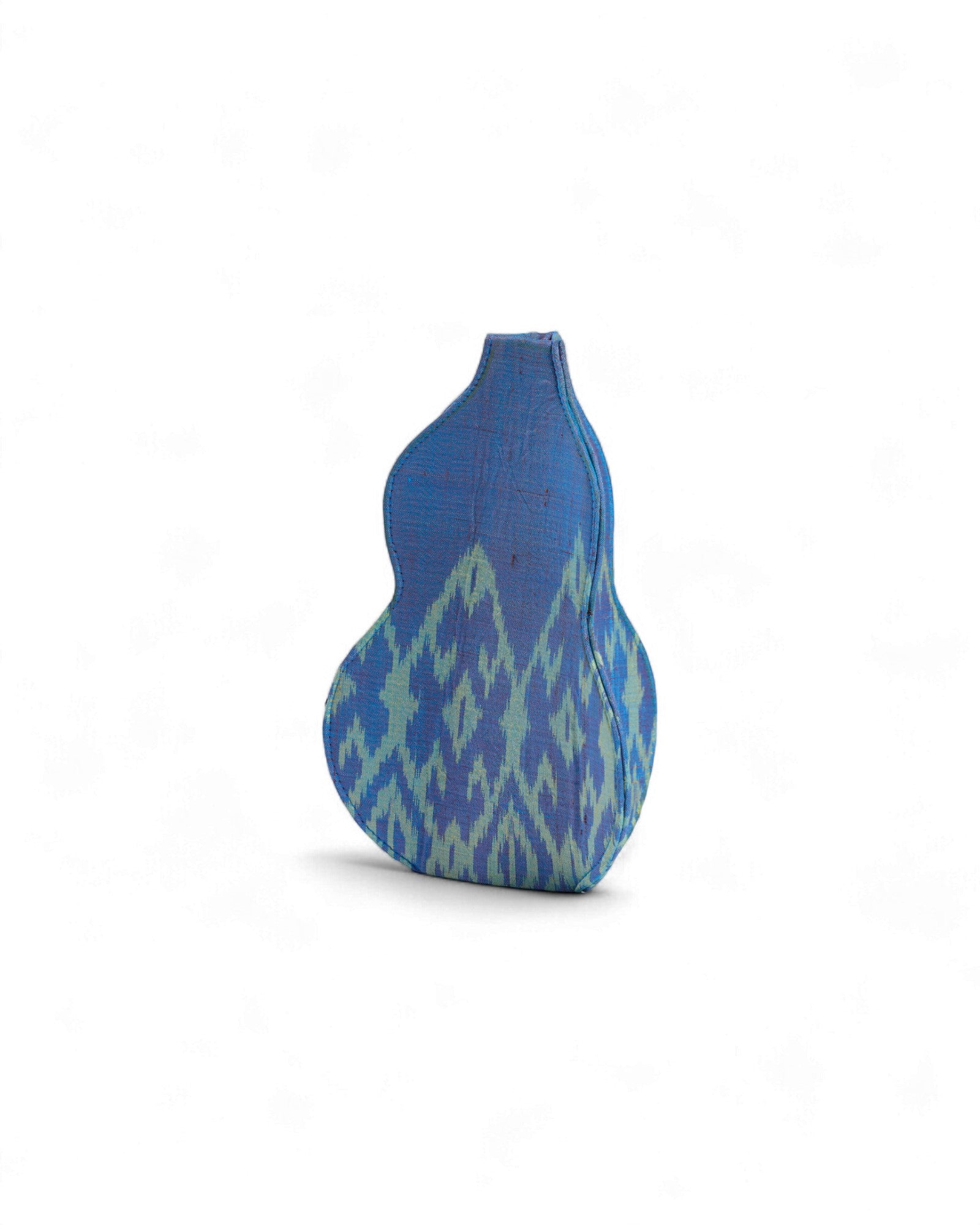 SUMPHAT - Silk Vase (A)
