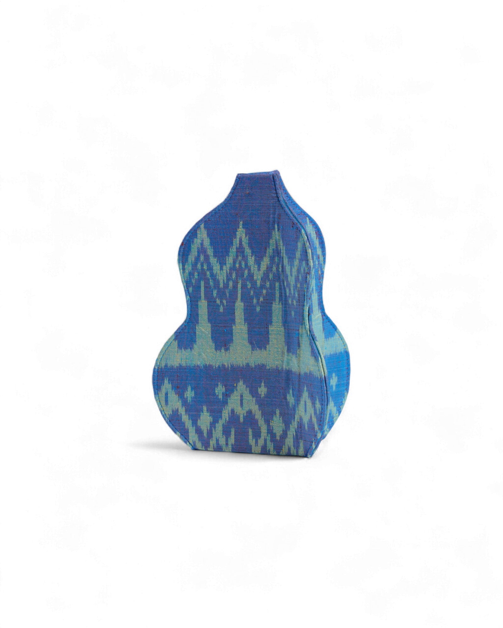 SUMPHAT - Silk Vase (A)