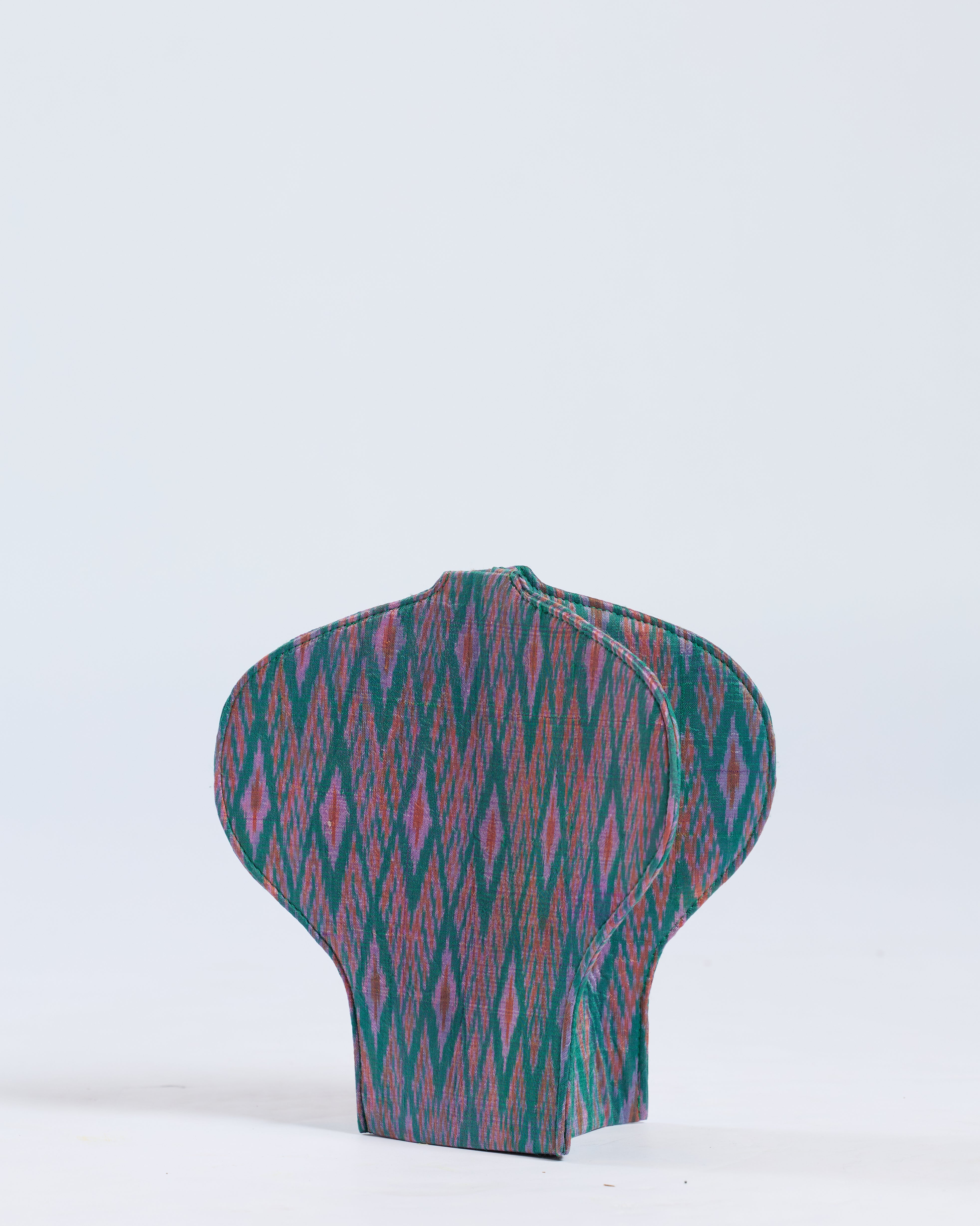 SUMPHAT - Silk Vase (B)