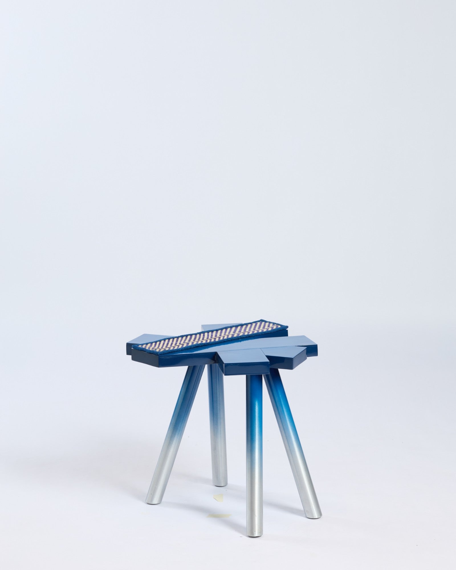 SUMPHAT - Indigo flow (side table)