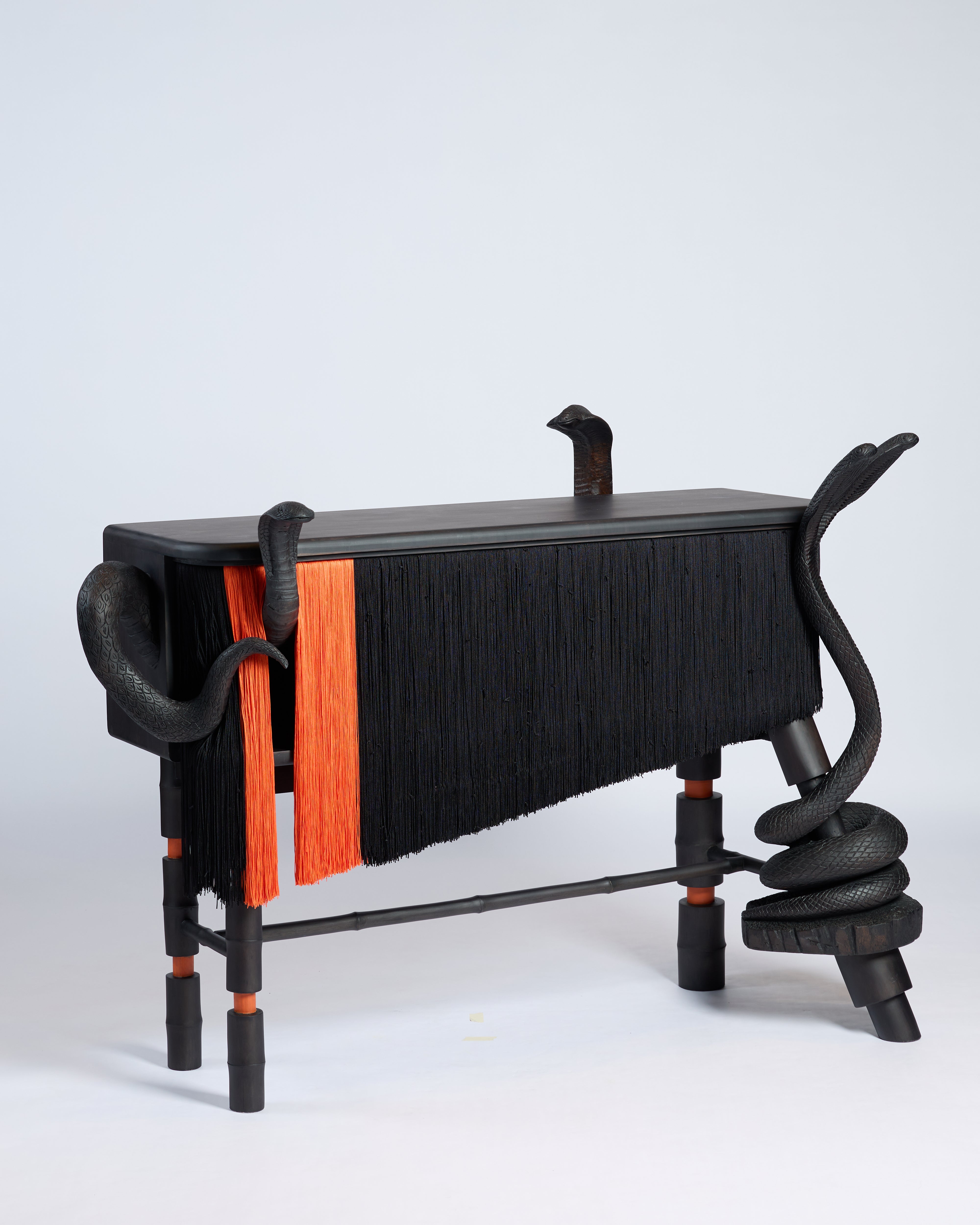 AMO ARTE — Serpent Cabinet