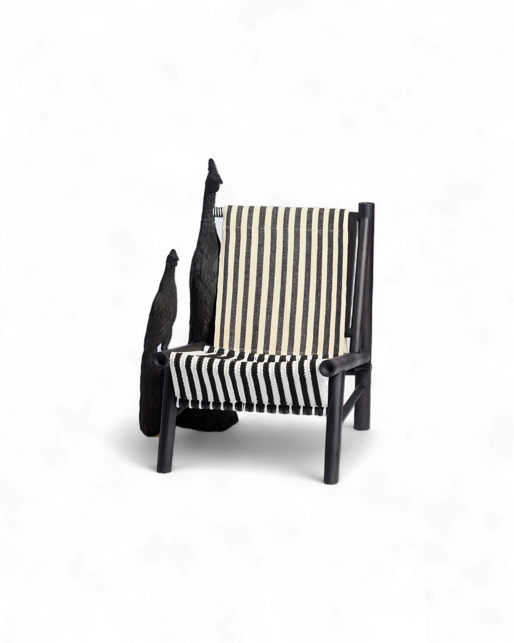 AMO ARTE - Easy Peacock Lounge Chair