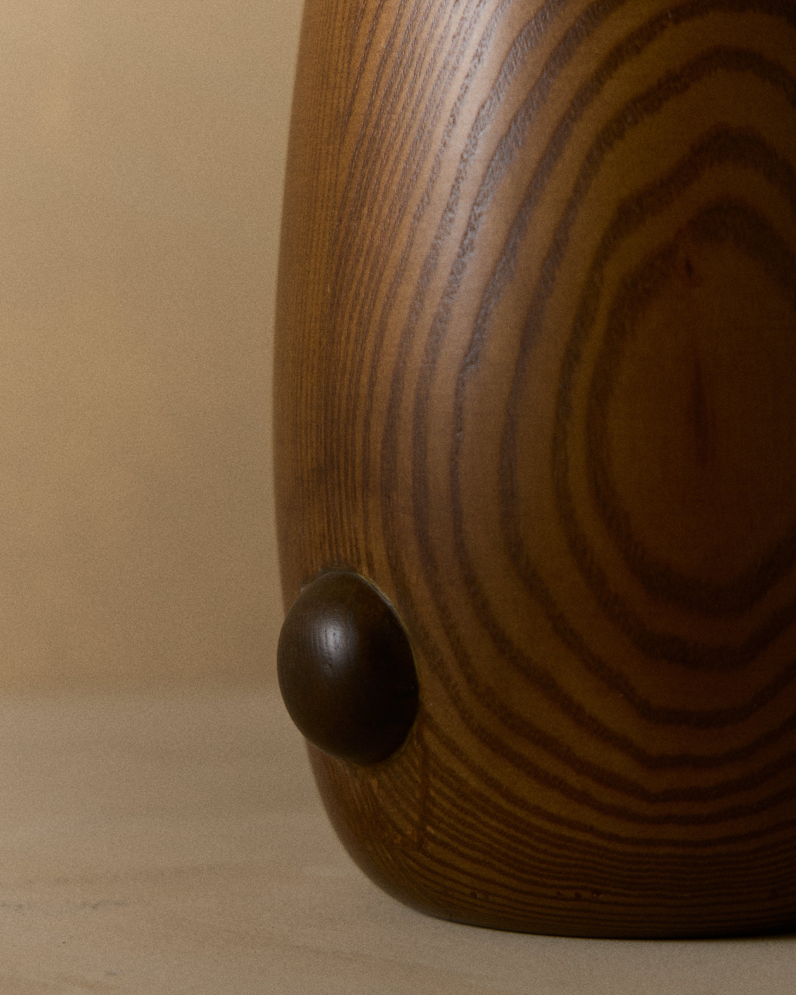 Octo Sidetable