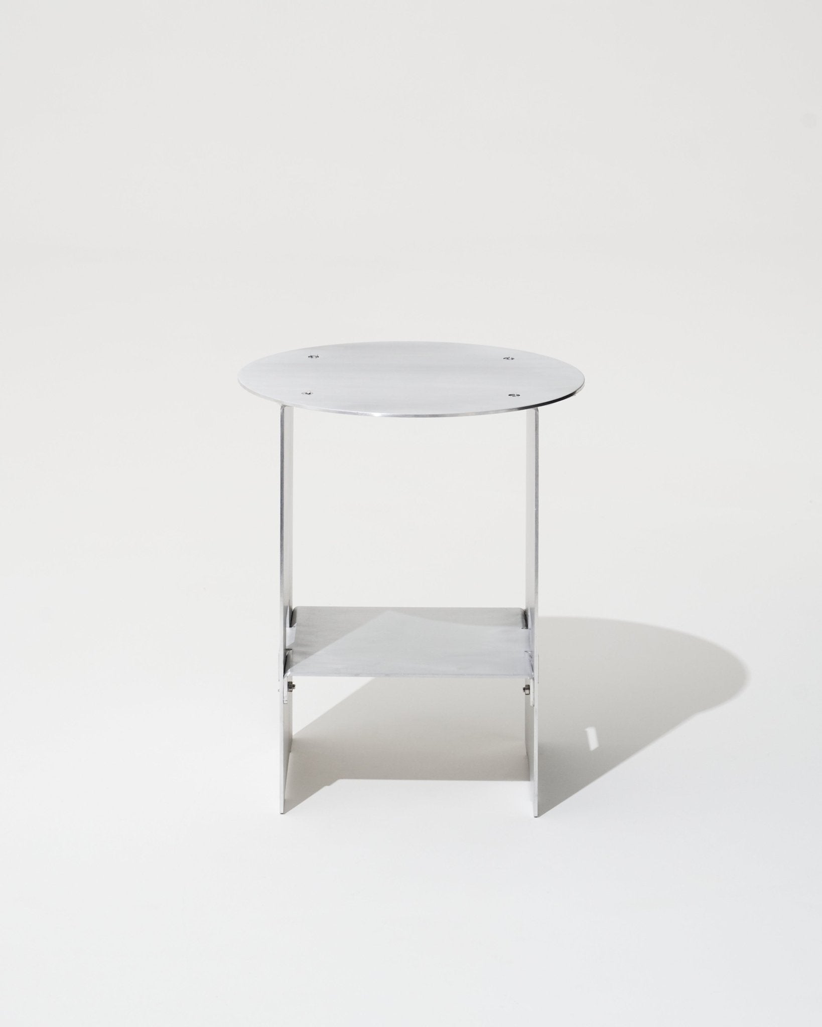 SS - ROUND - Surround Living - 3