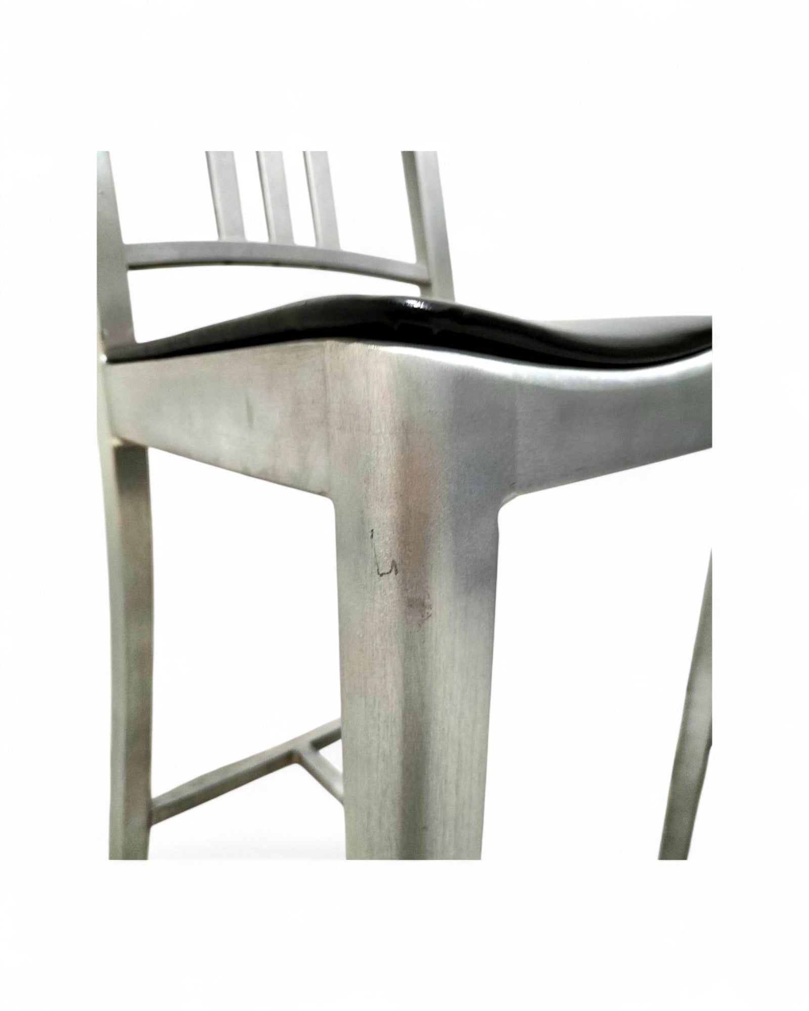 Emeco Navy Bar Stools 1006 with Black Pads in Brushed Aluminum - Original