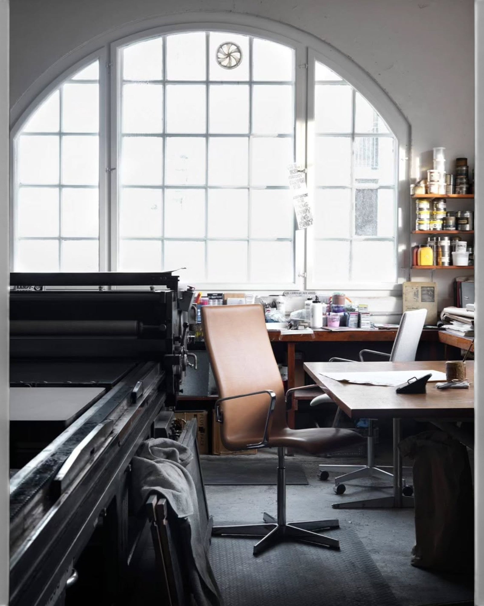 Oxford™ Office Swivel Chair