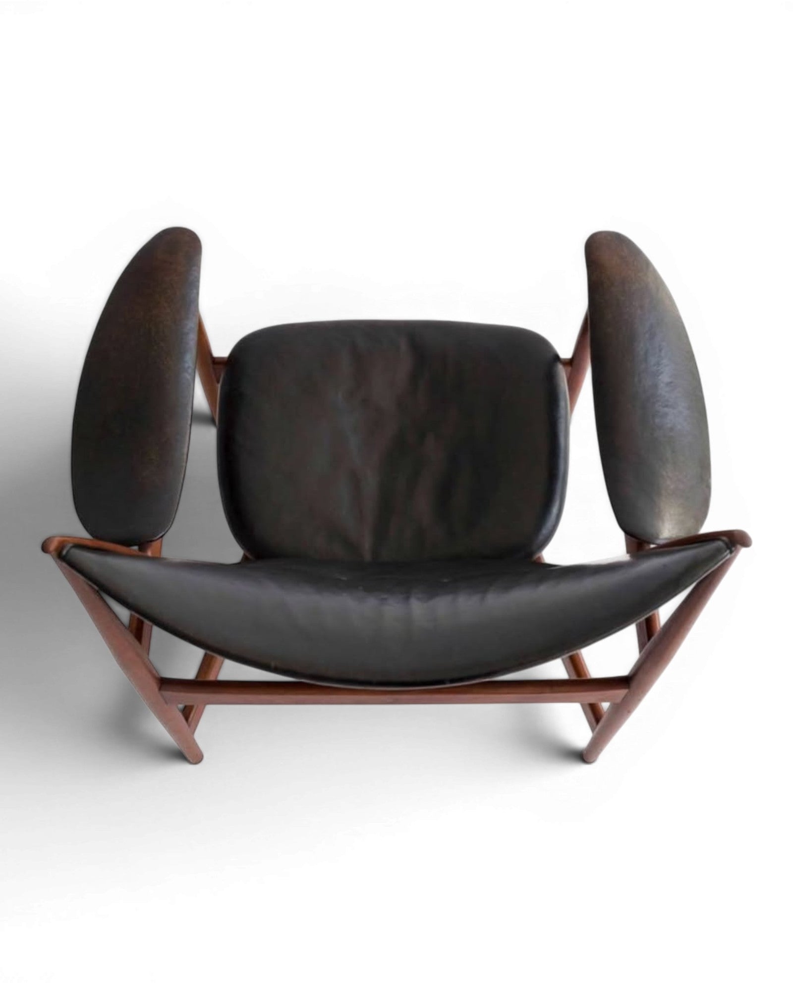 Finn Juhl “Chieftain’s Chair”