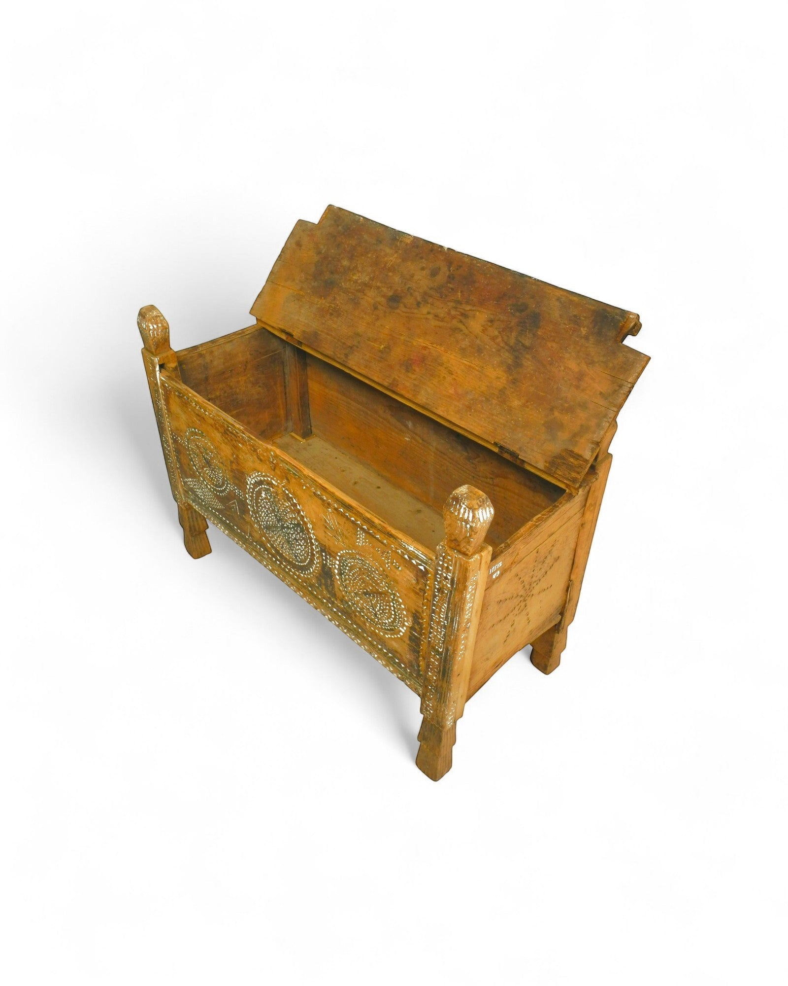 Waziristan Cedar Chest Waziristan Region - Surround Living - 4