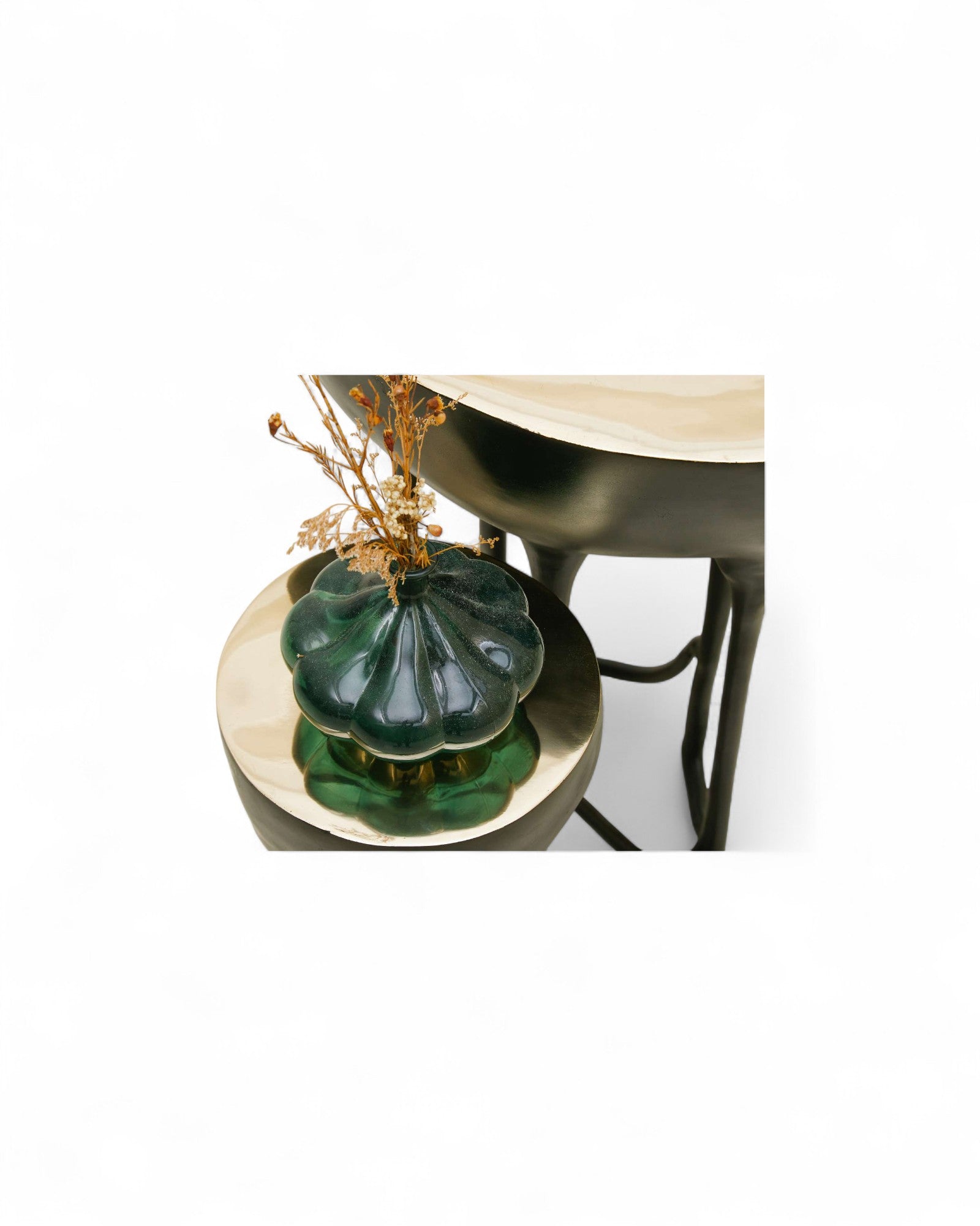 Rakk Side Table