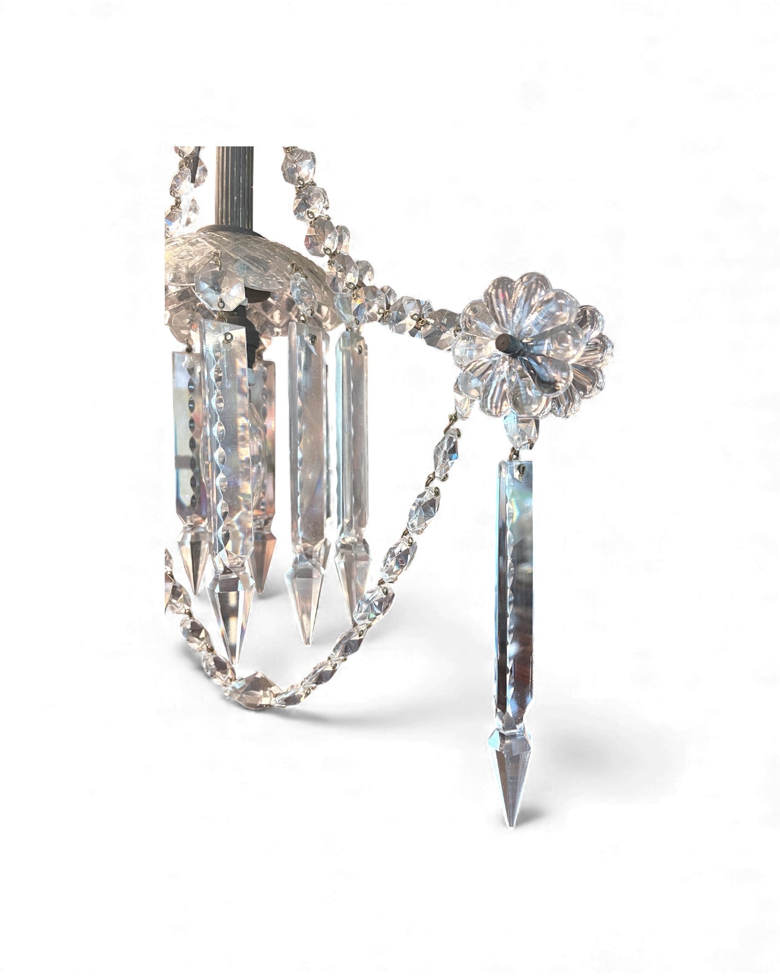 Single Draped Garland Crystal Wall Lamp