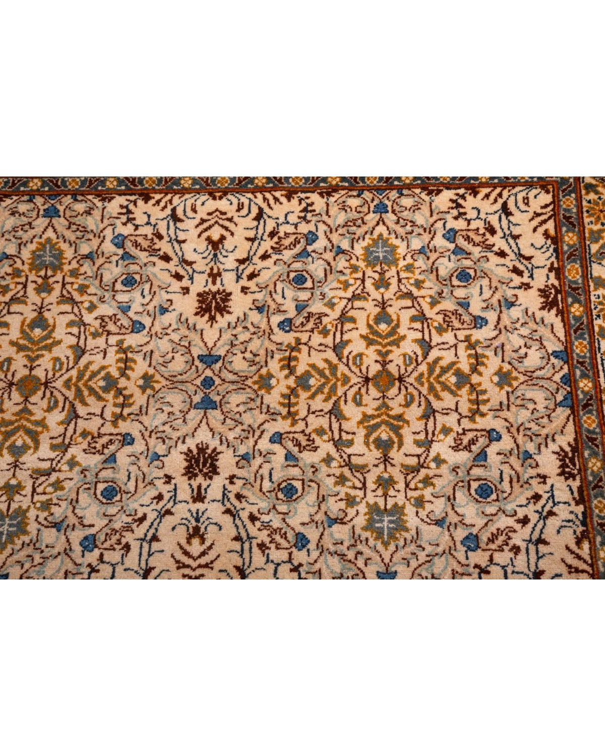 Vintage Persian Carpet – Ivory All-Over Floral | 420 x 300 cm - Surround Living - 3